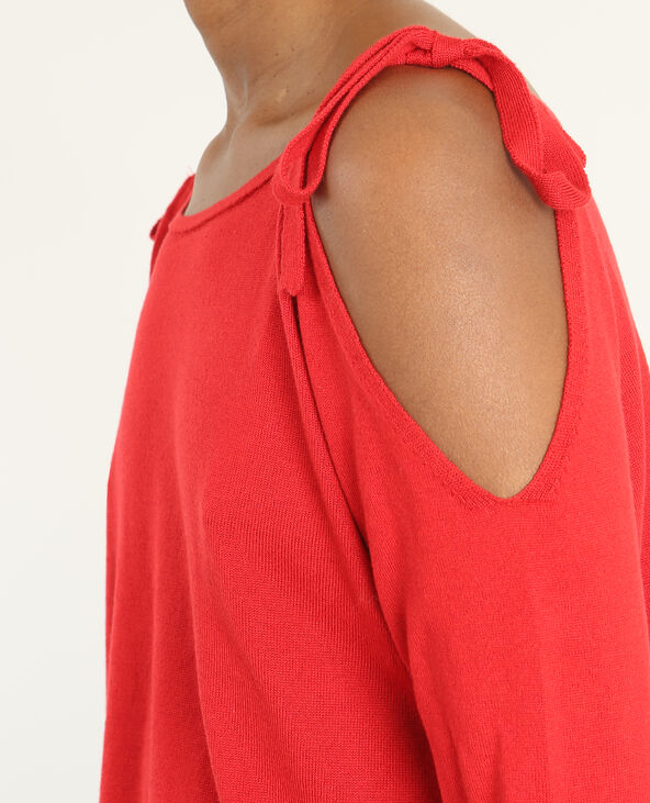 Pull epaules denudees