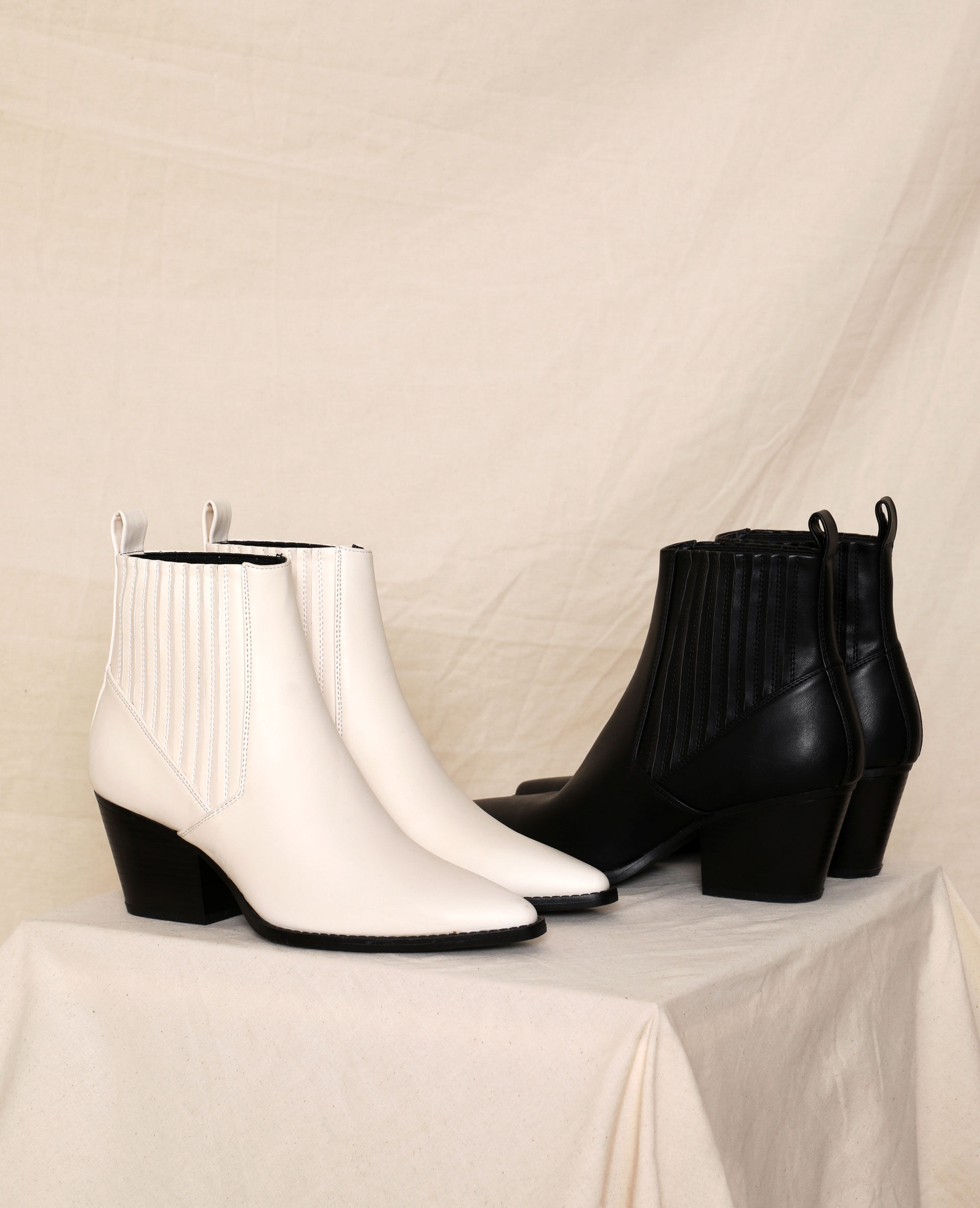 bottes western blanches