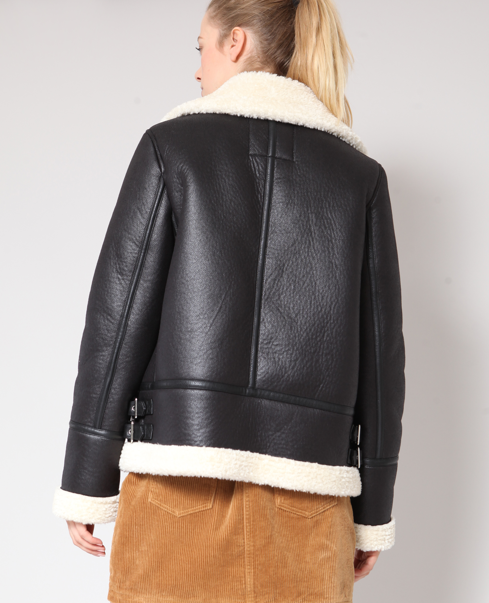 Blouson biker en fausse fourrure noir - Pimkie