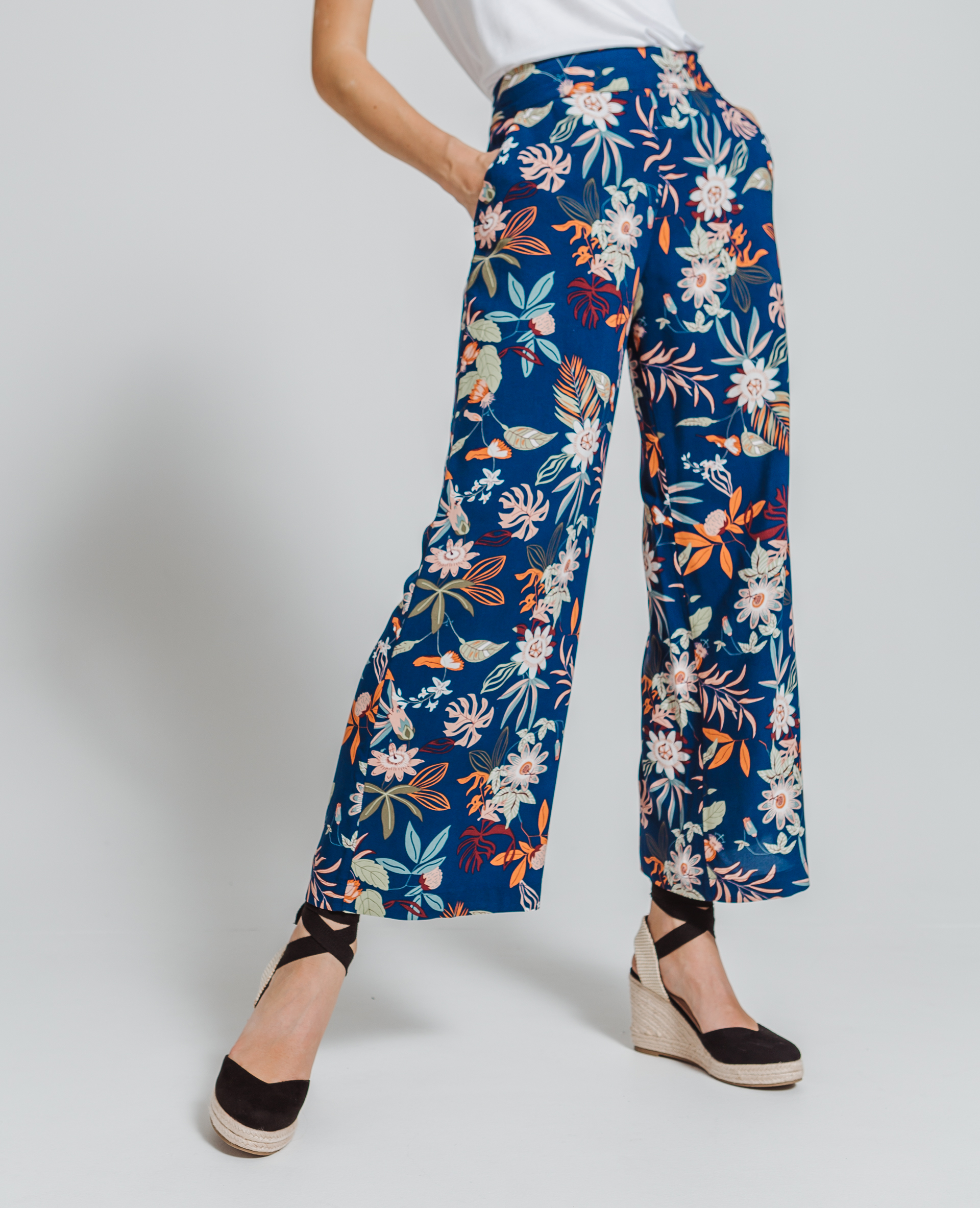 Pantalon large fleuri