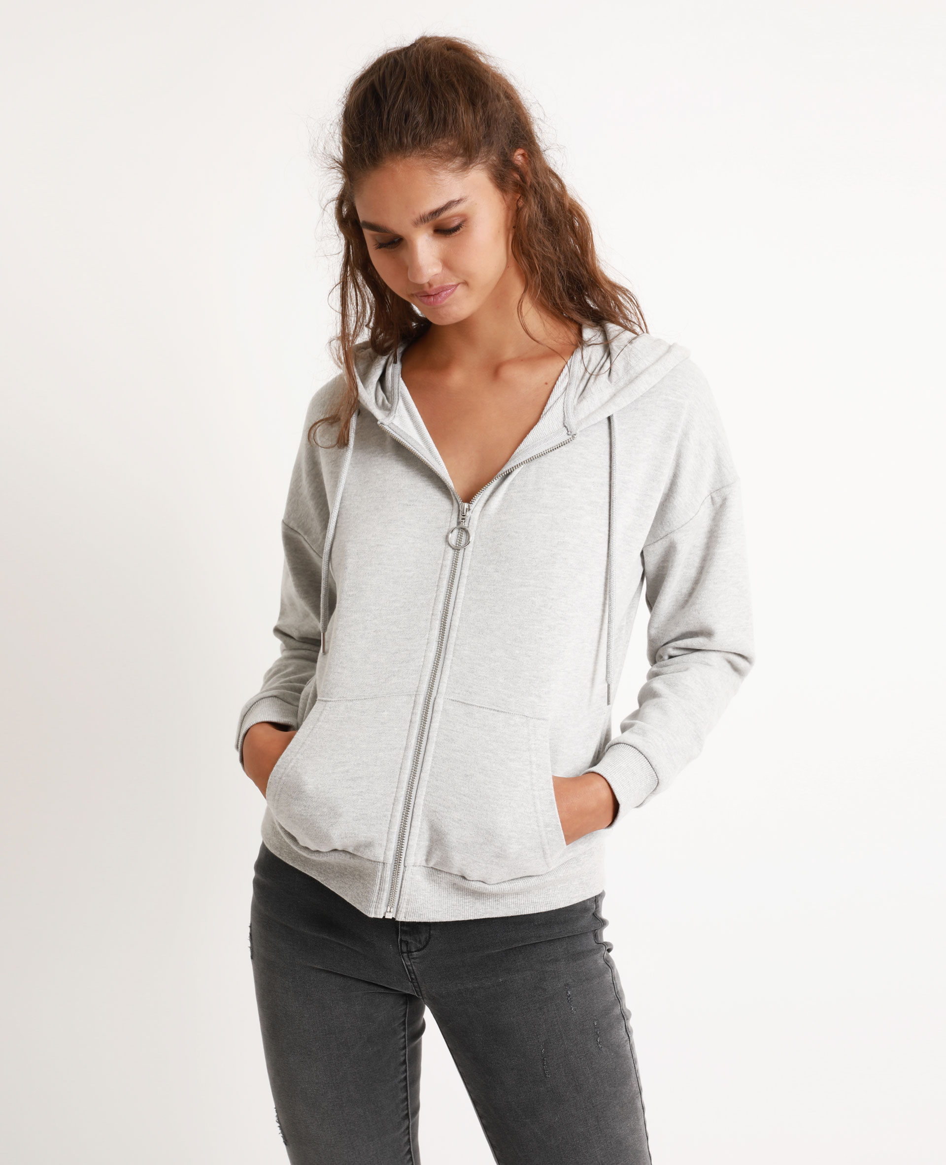 Sweat a capuche zippe