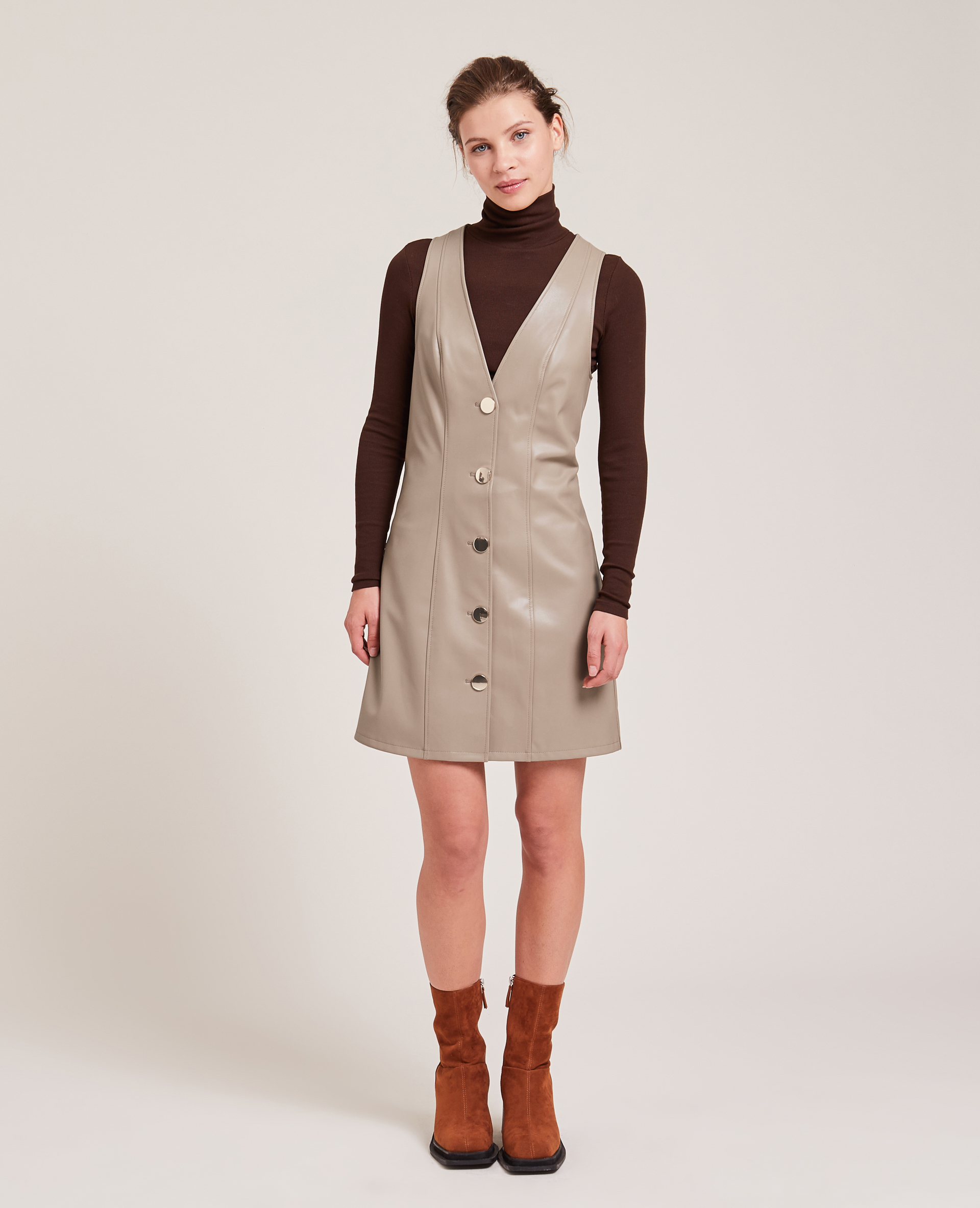 Robe courte en simili cuir marron - Pimkie