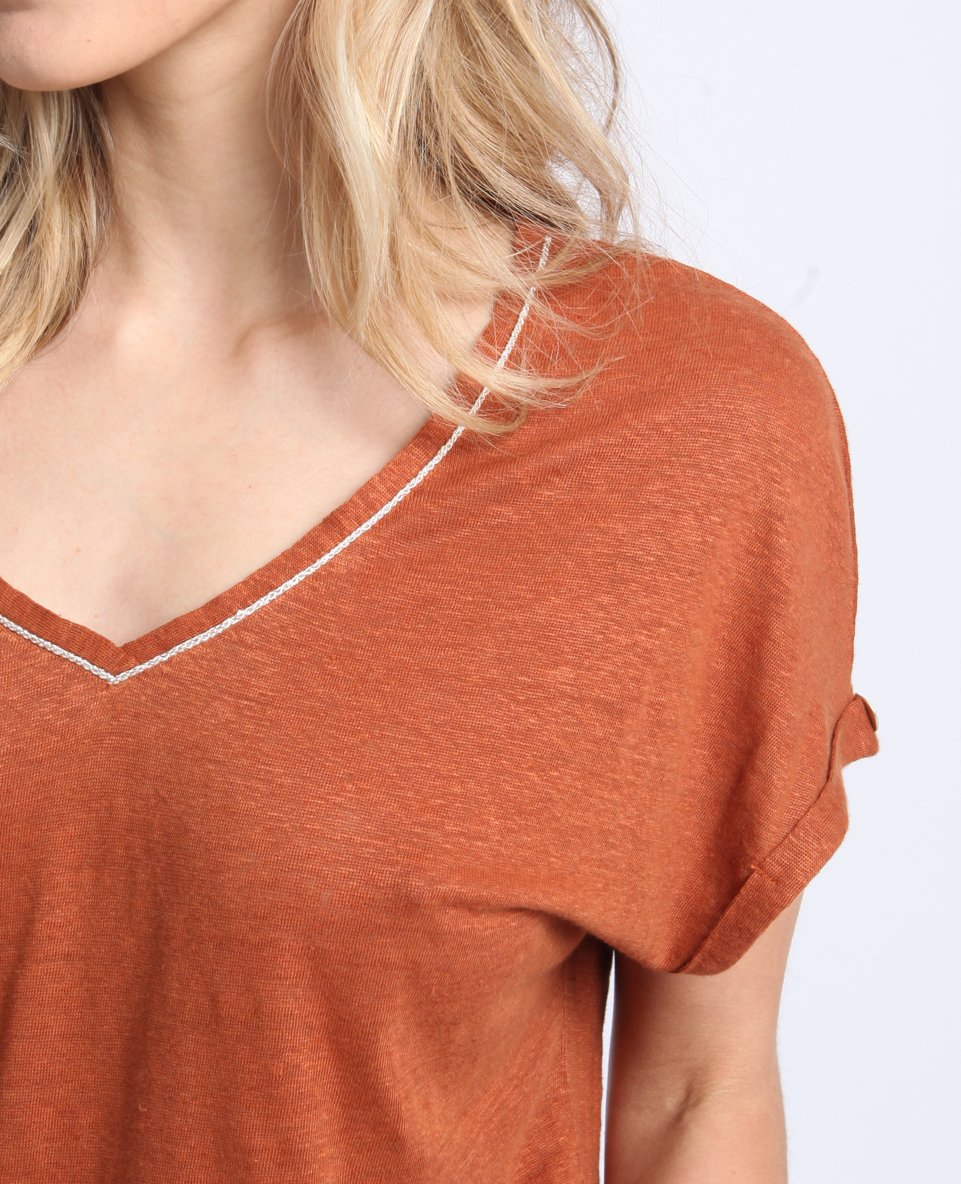 T-shirt col V rouille - Pimkie