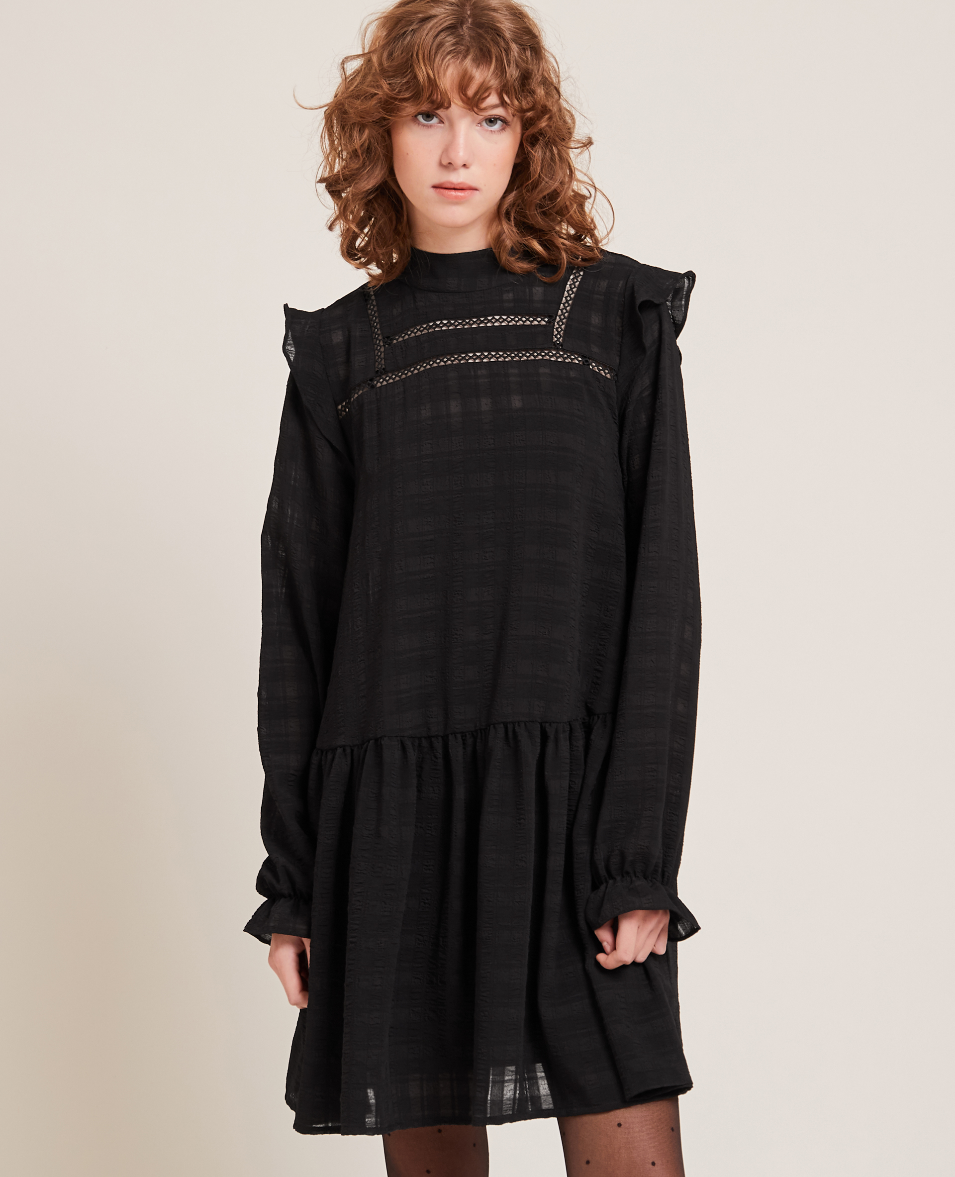 Robe housse détails brodés noir - Pimkie