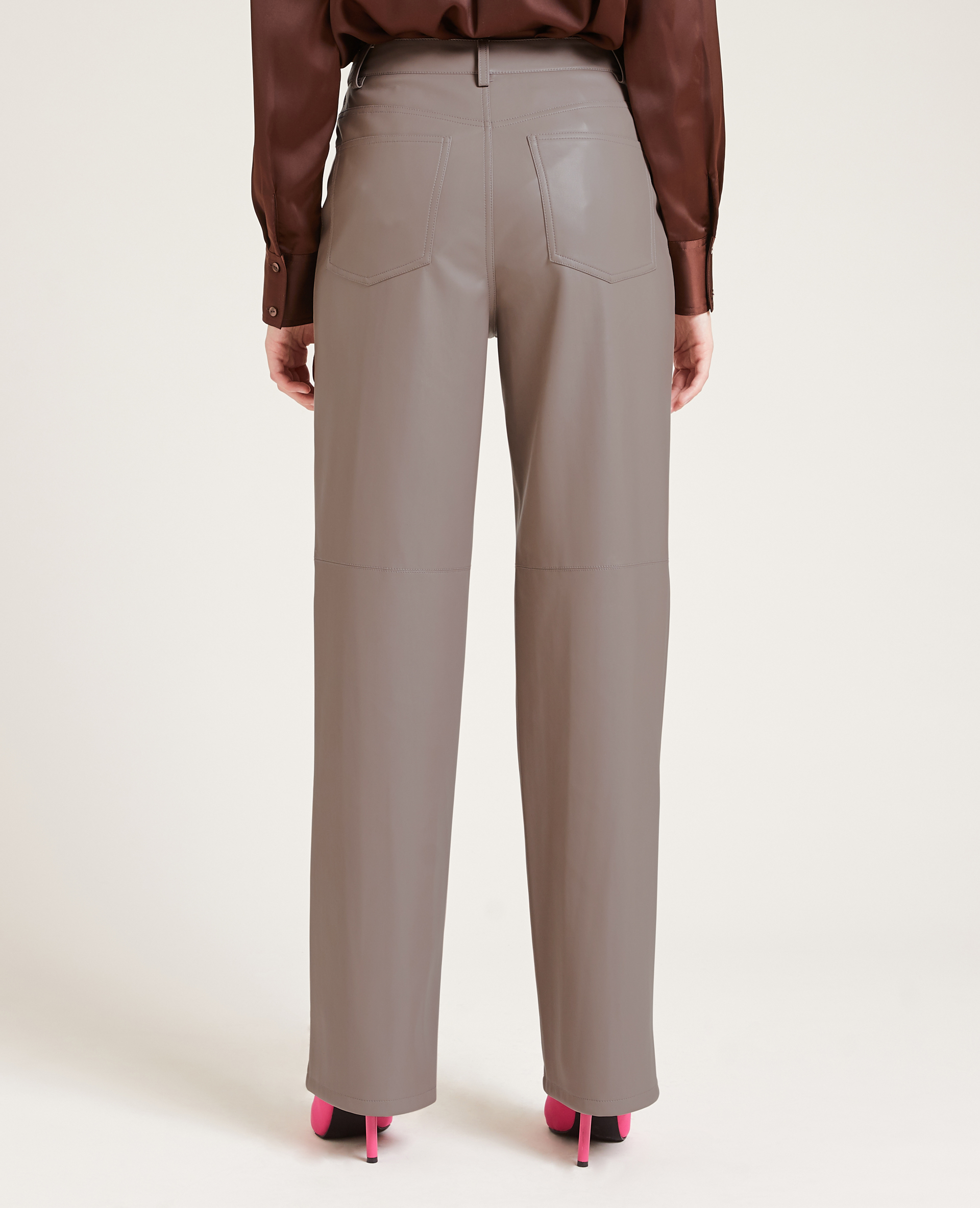 Pantalon droit en simili cuir taupe - Pimkie