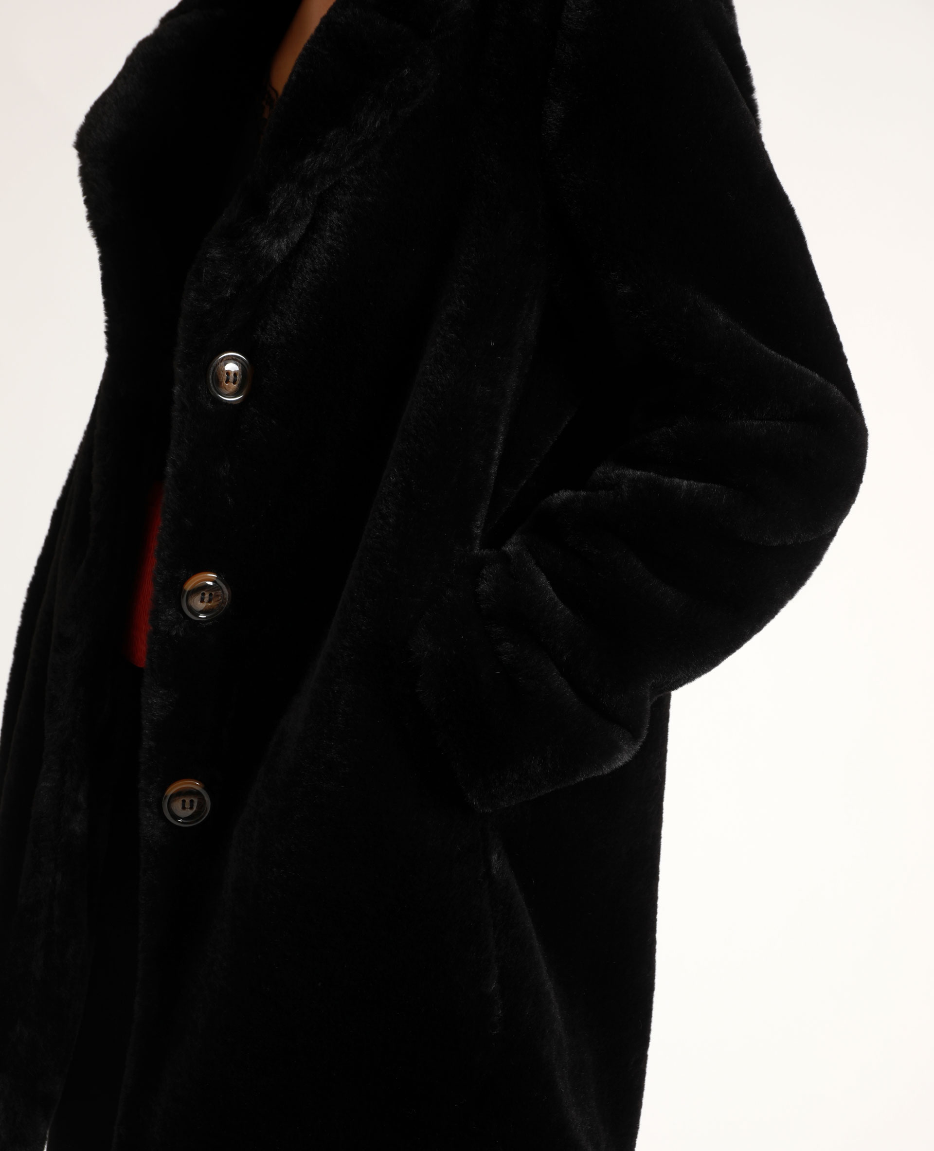 Manteau en fausse fourrure noir - Pimkie