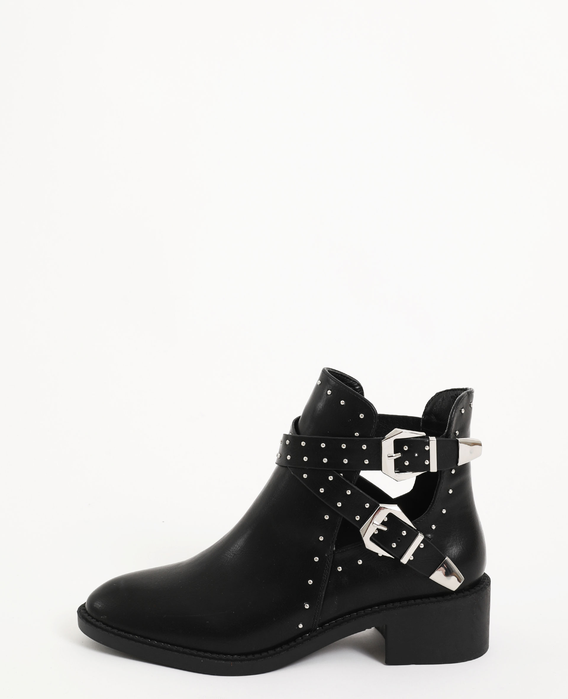 Chaussures cloutées femme new arrivals