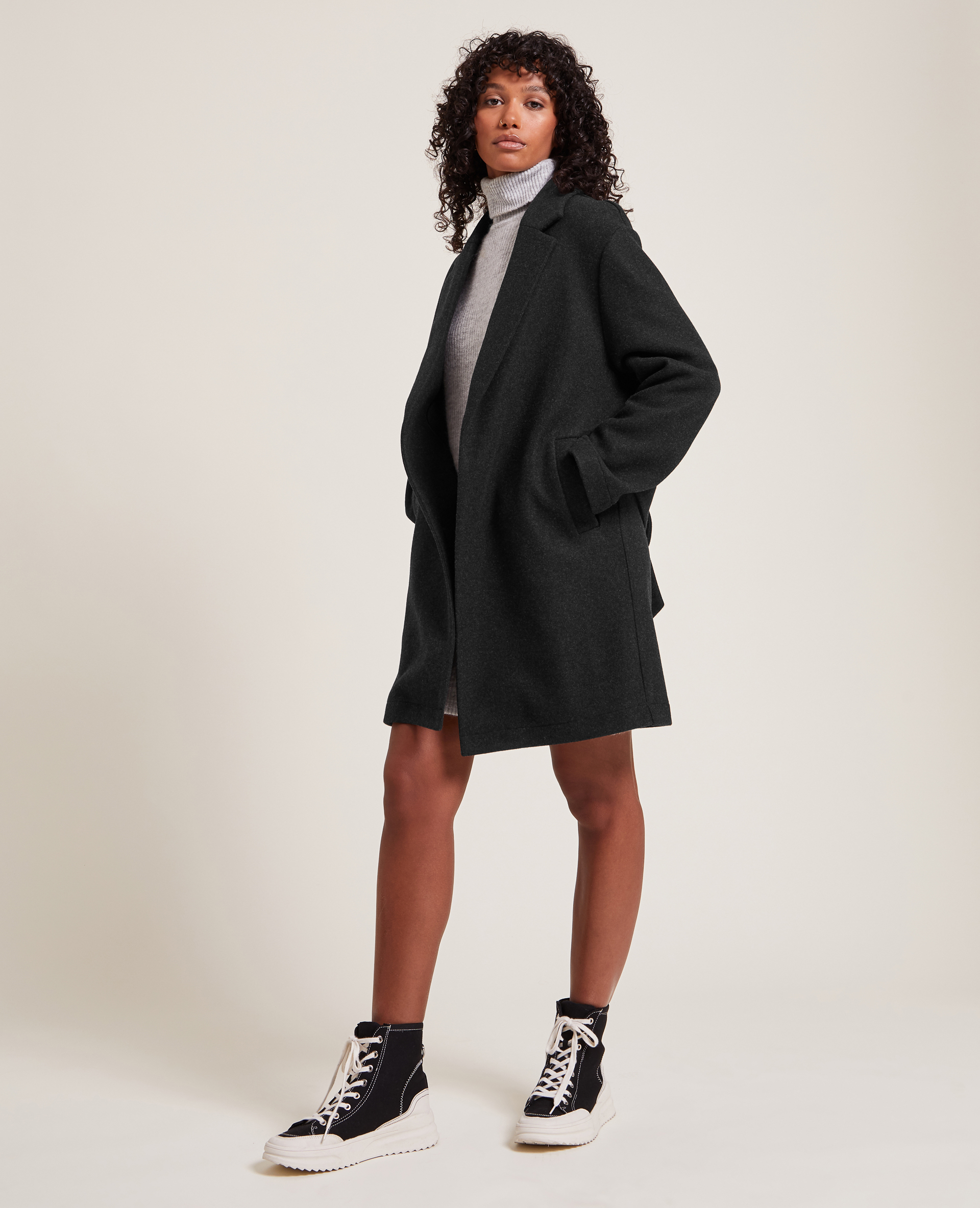 Manteau mi 2025 long avec ceinture