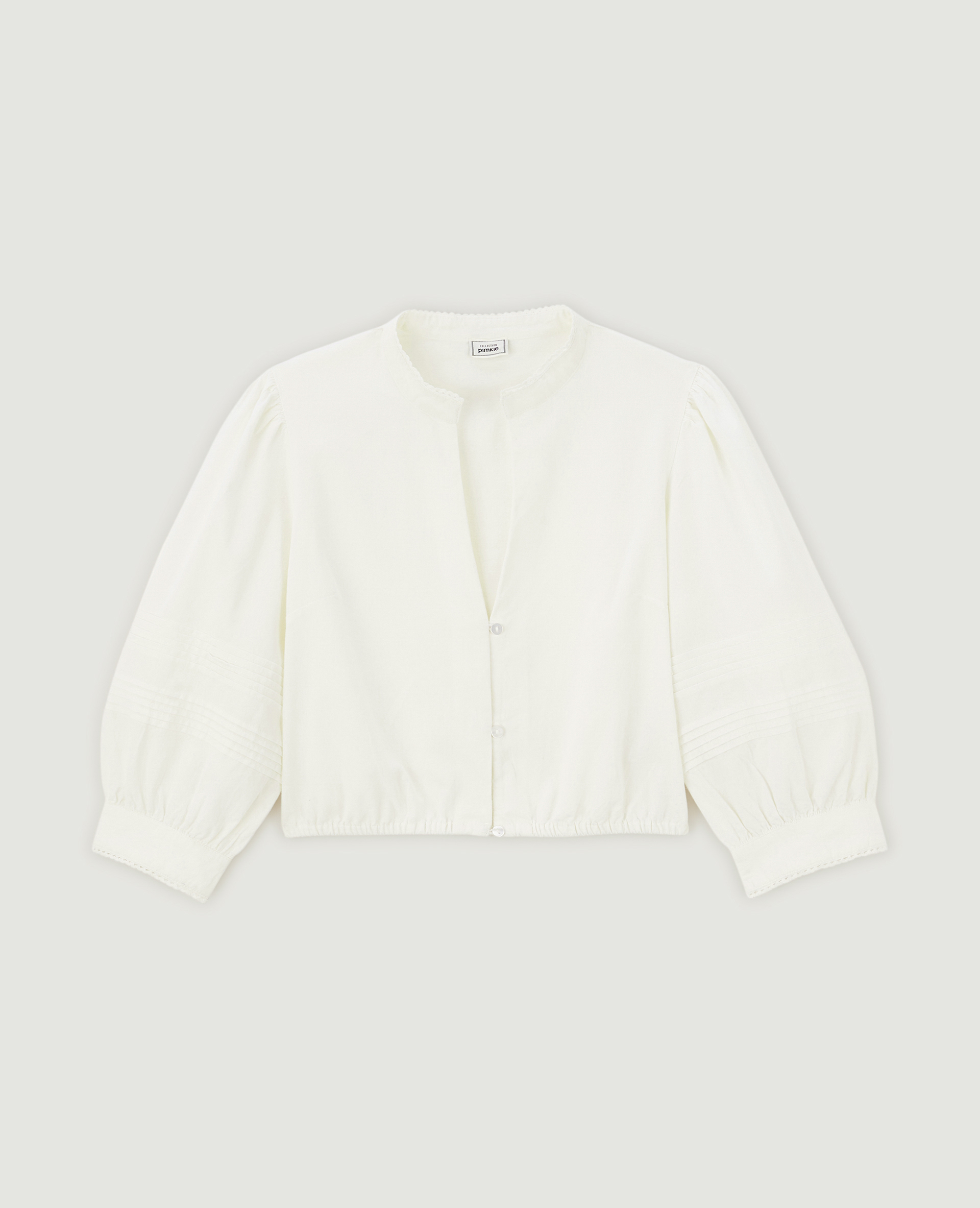 Blouse courte avec petits boutons. blanc - Pimkie