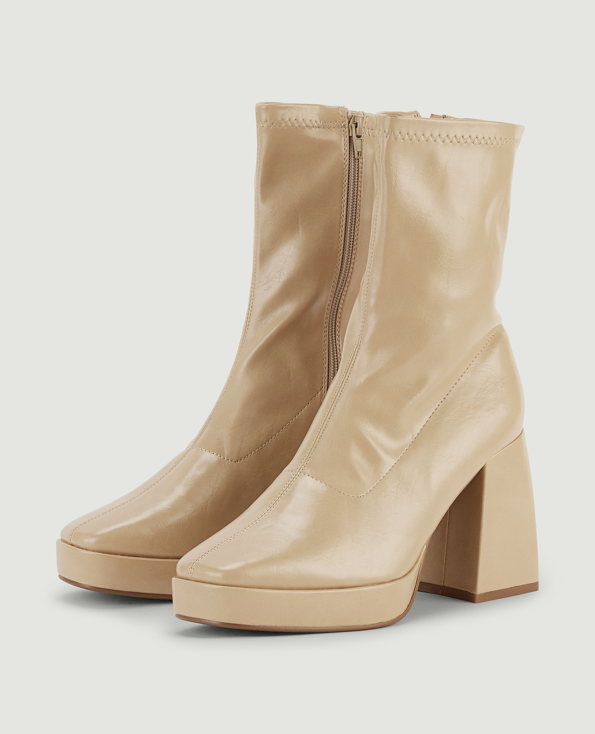 Boots plateforme bouts carrés beige - Pimkie