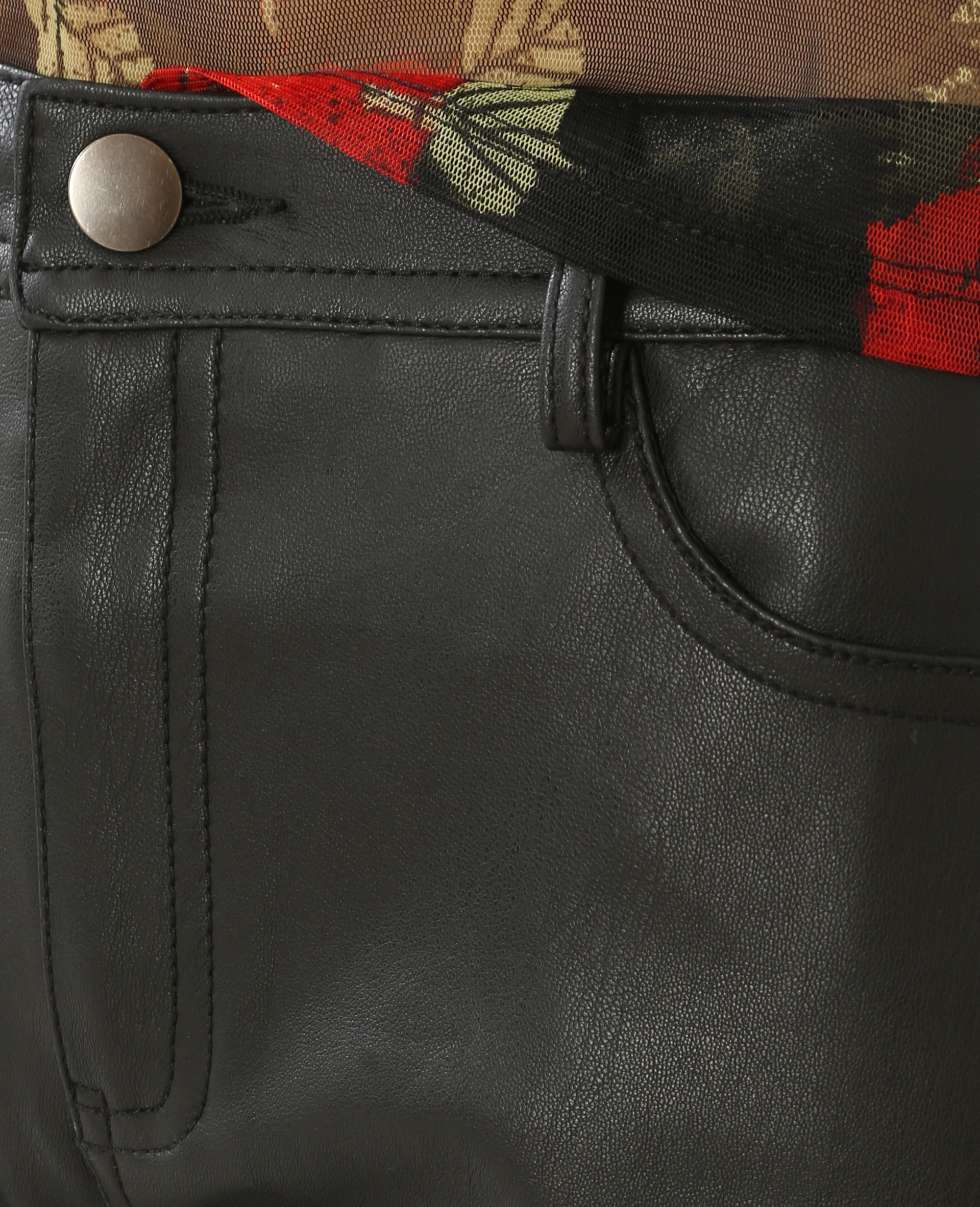 Pantalon en simili cuir noir - Pimkie