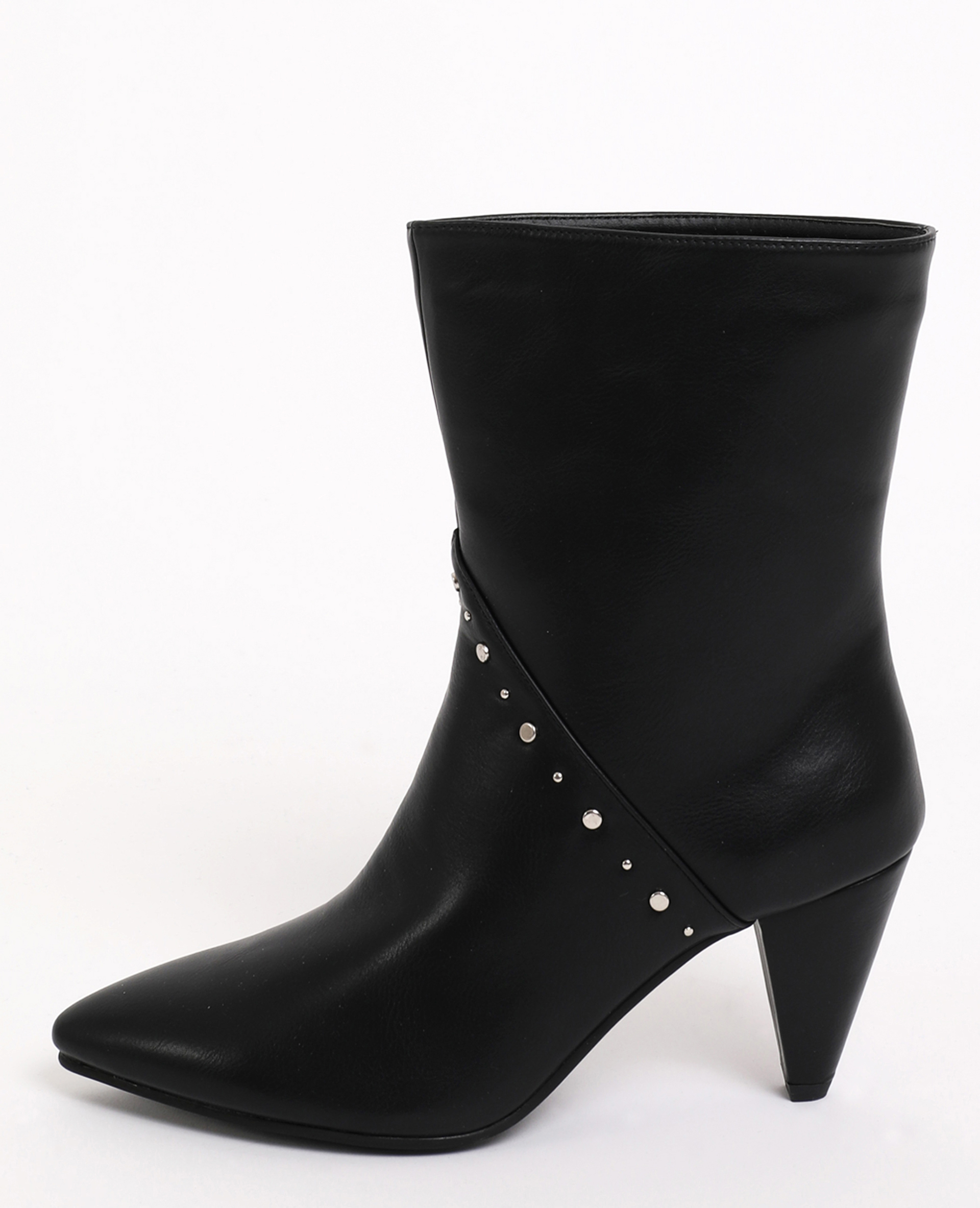 boots clou