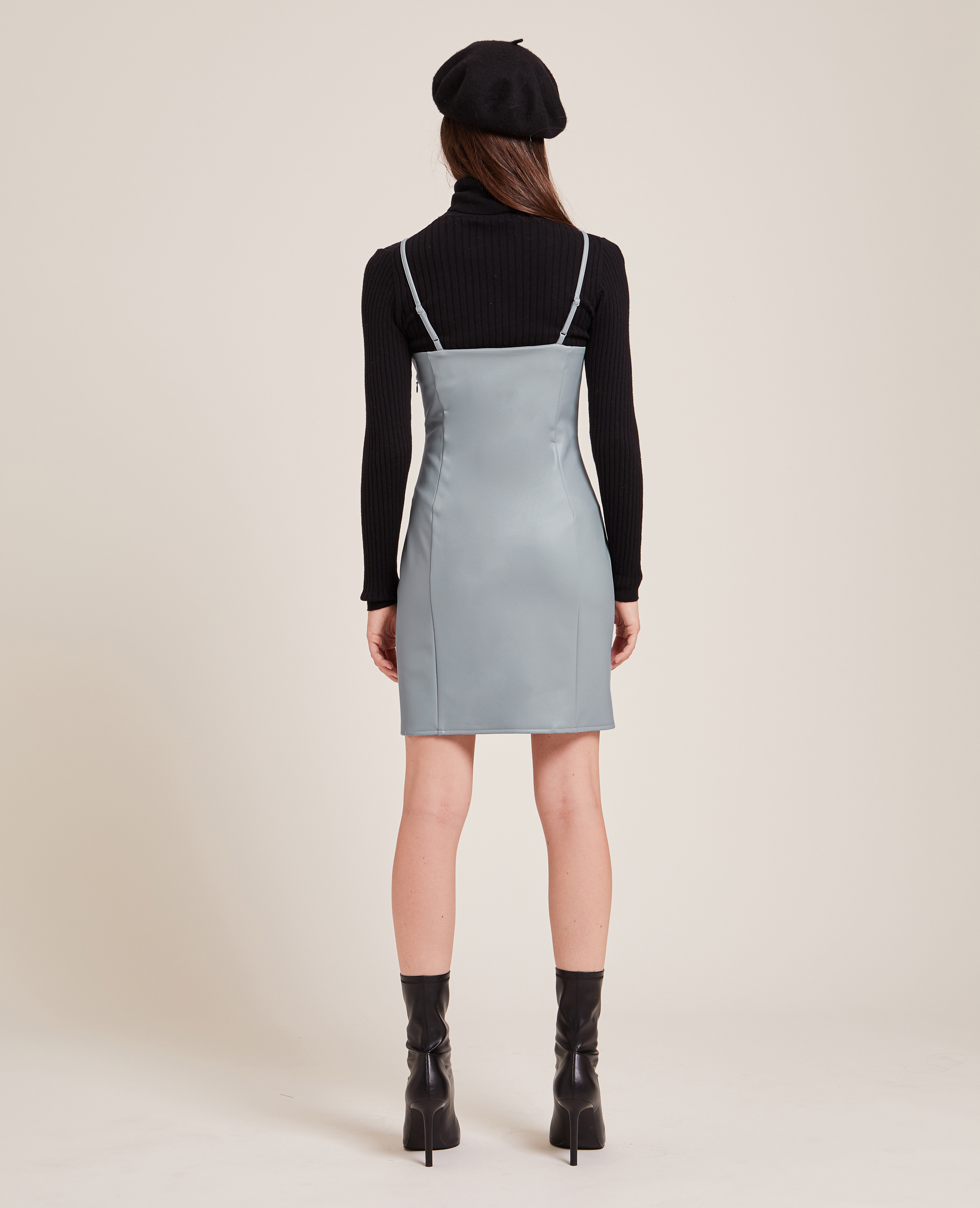Robe courte en simili gris - Pimkie