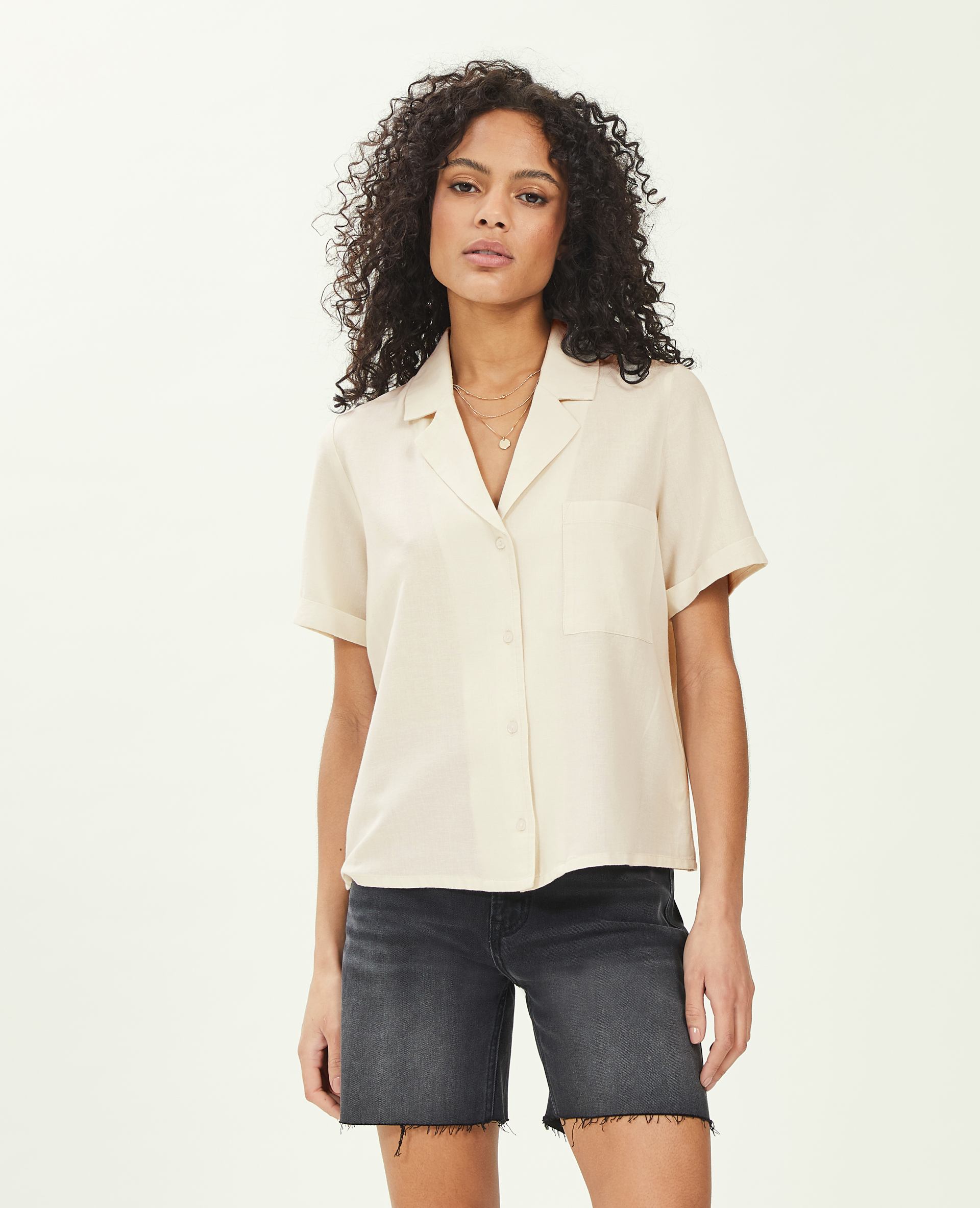 Chemise courte avec lin beige - Pimkie