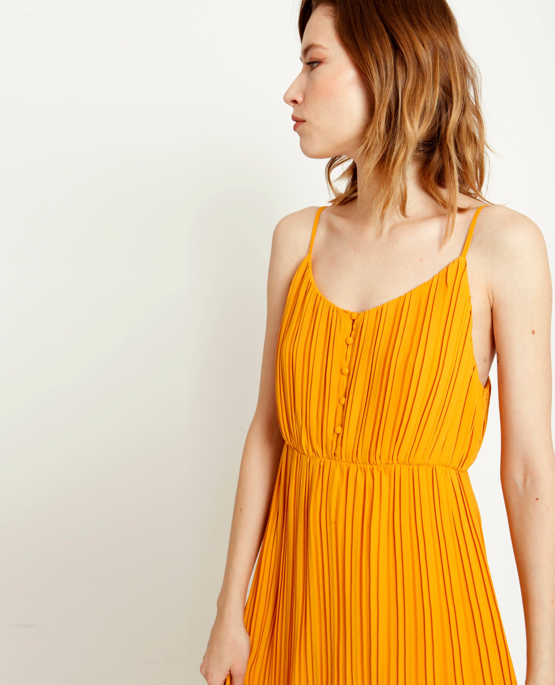 Robe plissée jaune online