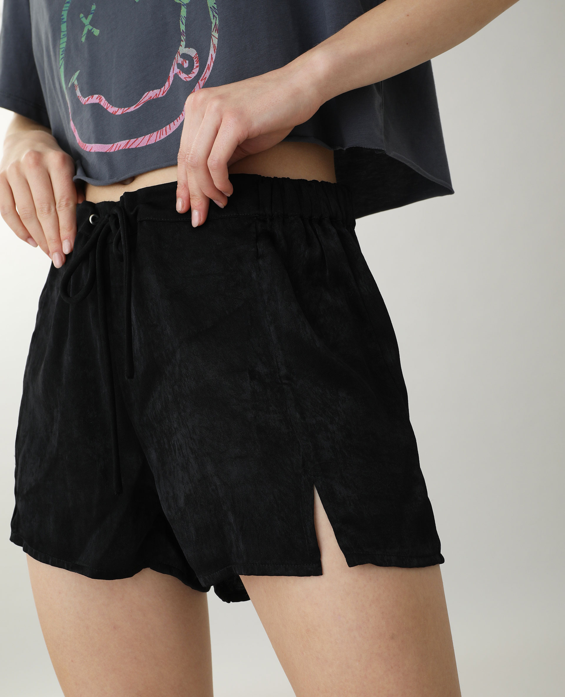 Short satiné noir - Pimkie