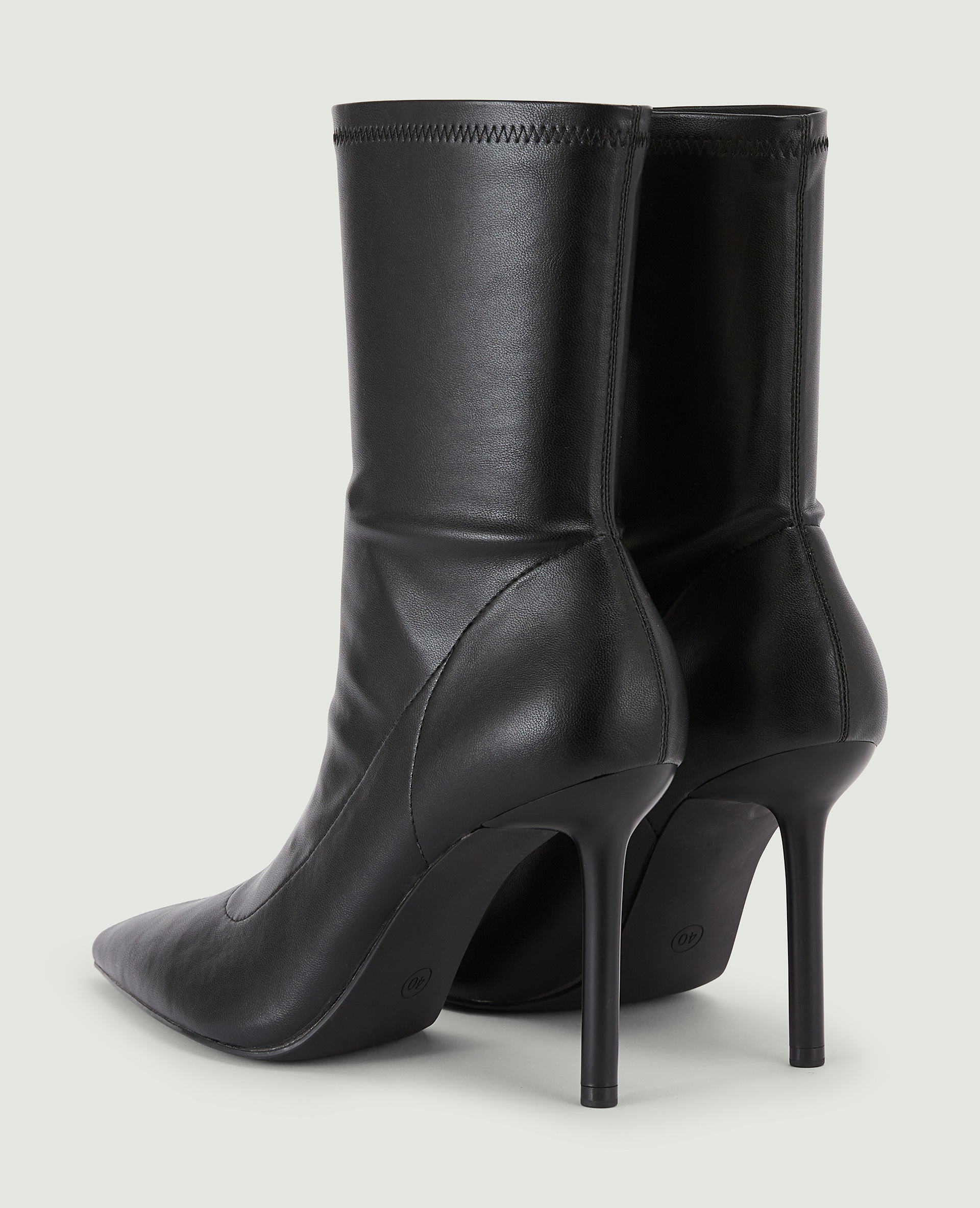 Bottes courtes bouts pointus noir - Pimkie