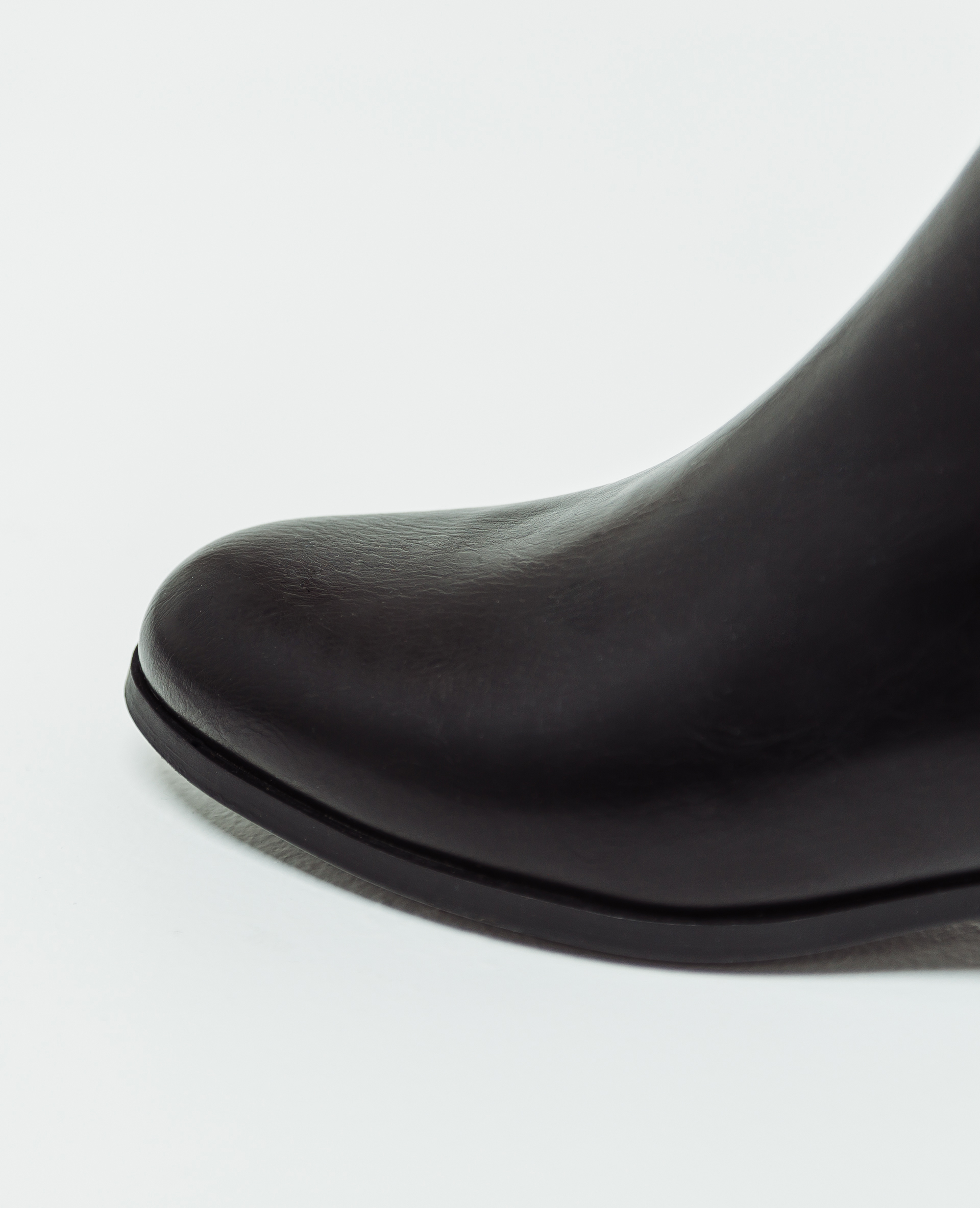 Bottines en faux cuir noir - Pimkie