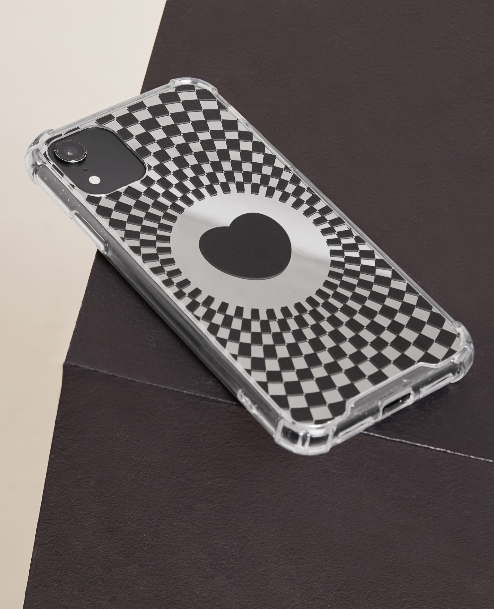 Coque de téléphone motif cœur psychédélique noir - Pimkie