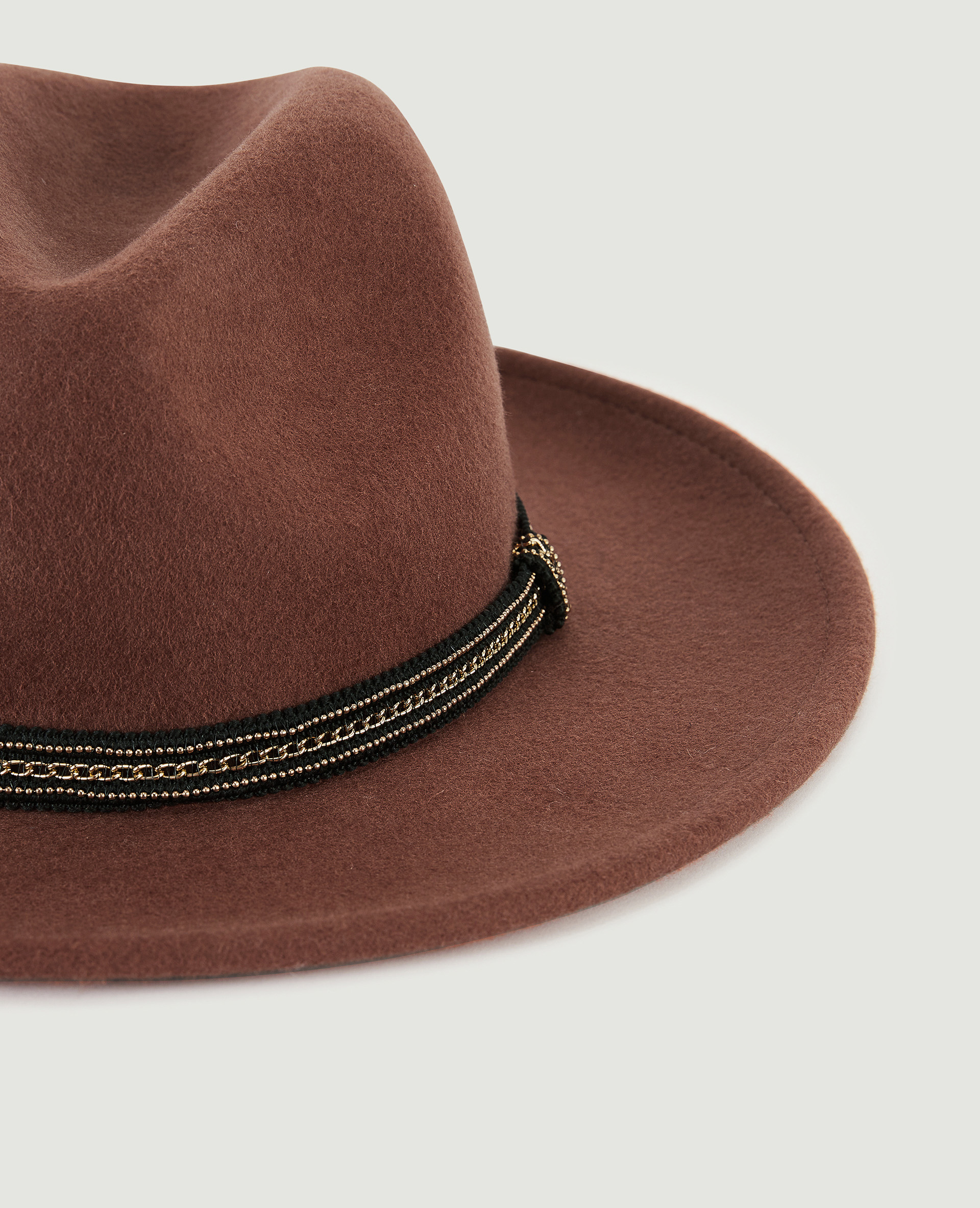 Chapeau avec bande bijou écru - Pimkie