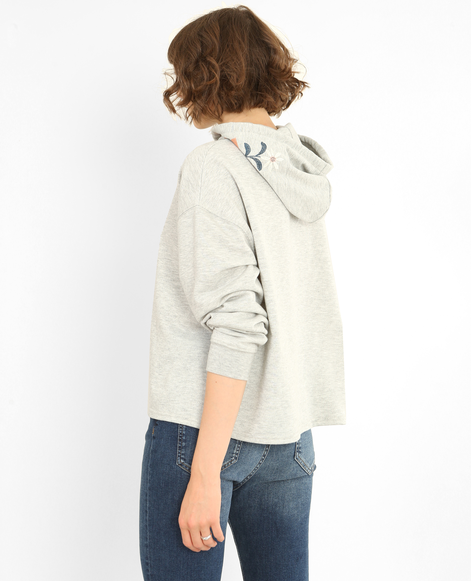Sweat brodé gris chiné - Pimkie