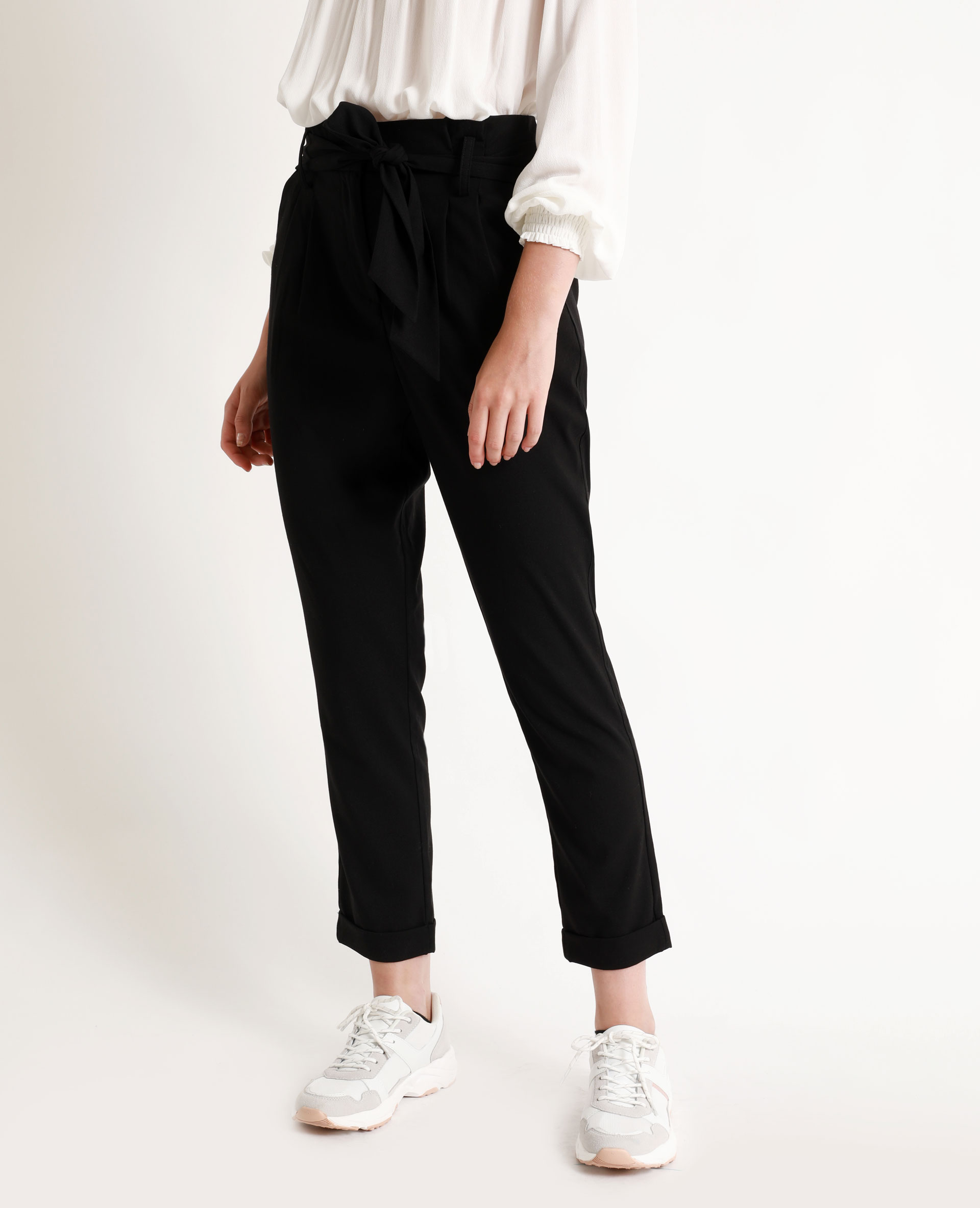 Pantalon carotte noir 2025