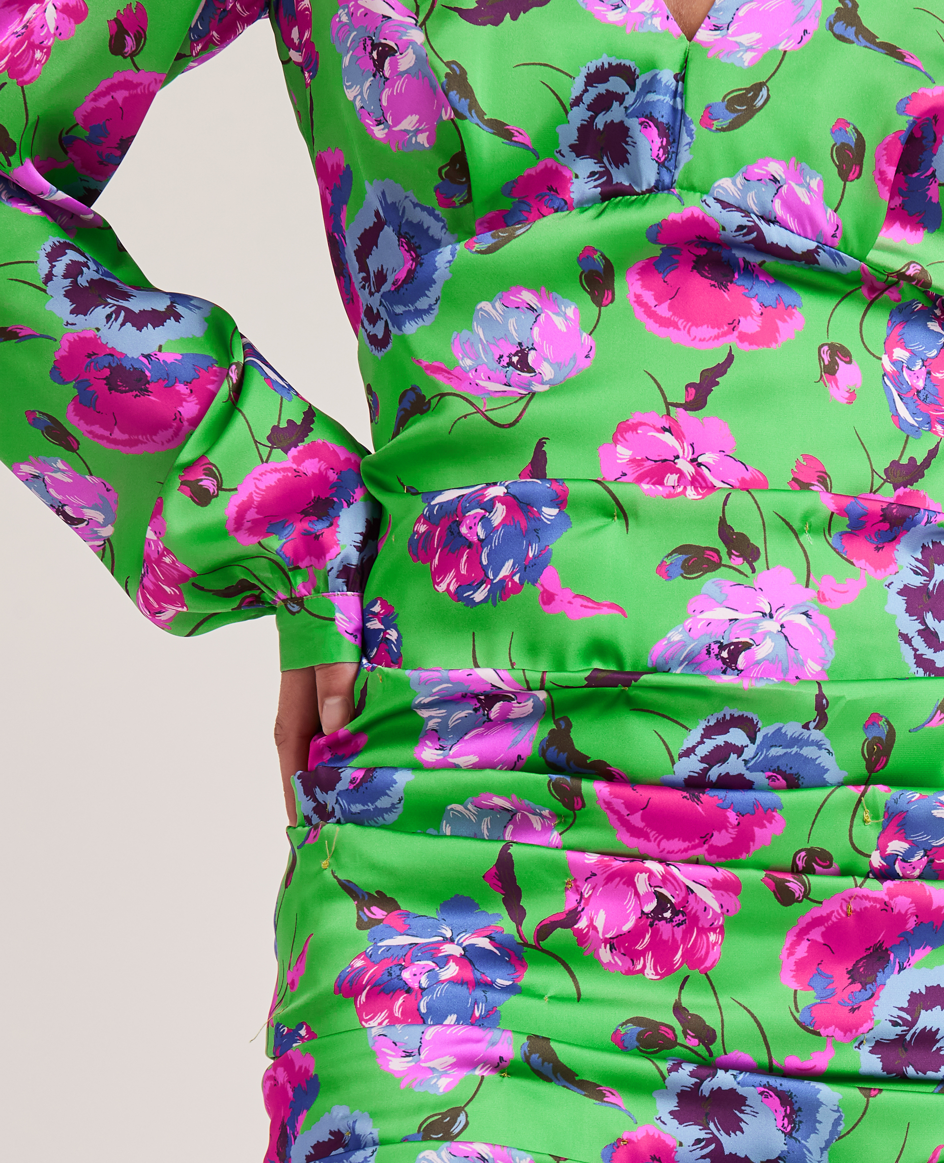 Robe courte en satin vert - Pimkie