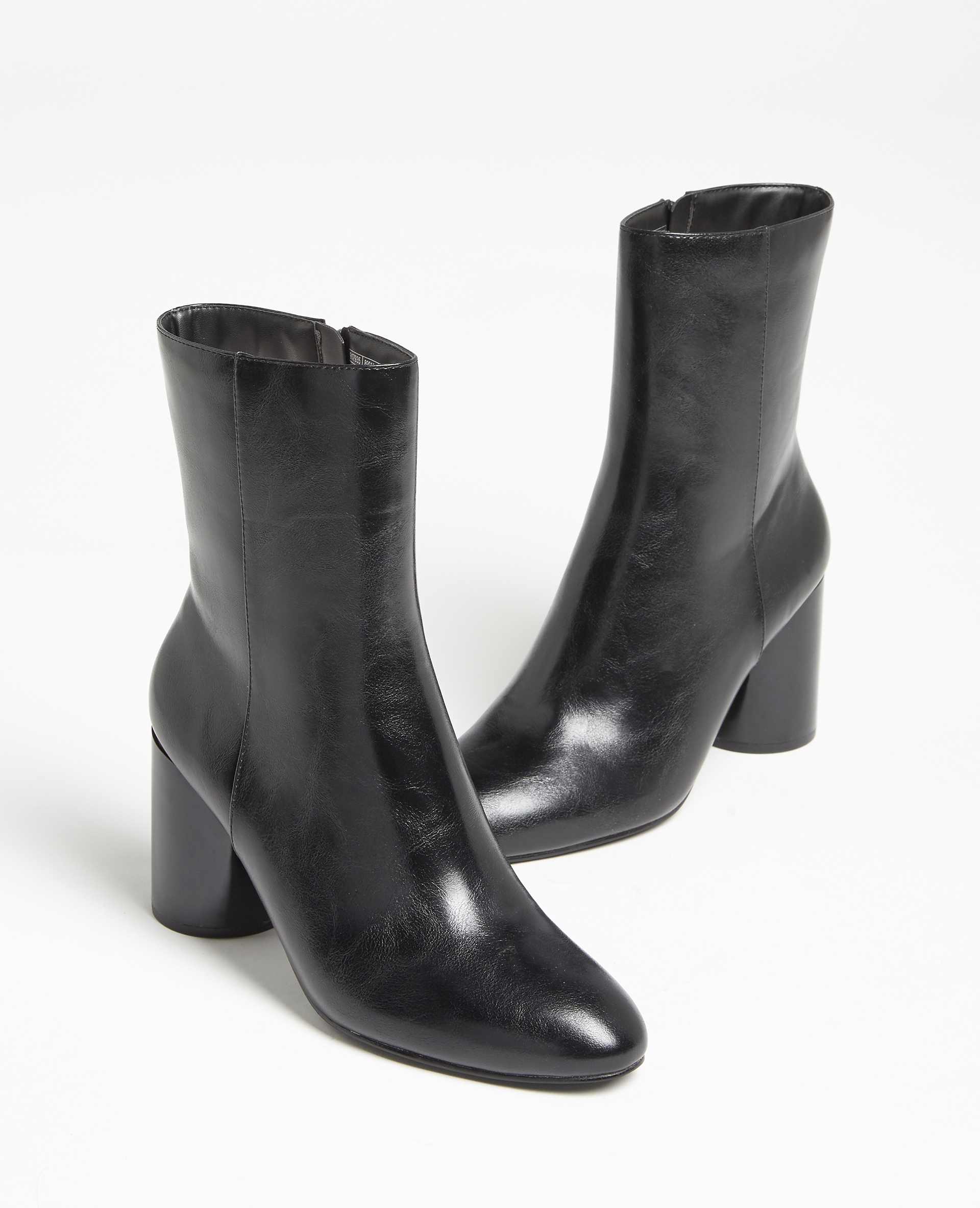 Boots à talons ronds noir - Pimkie