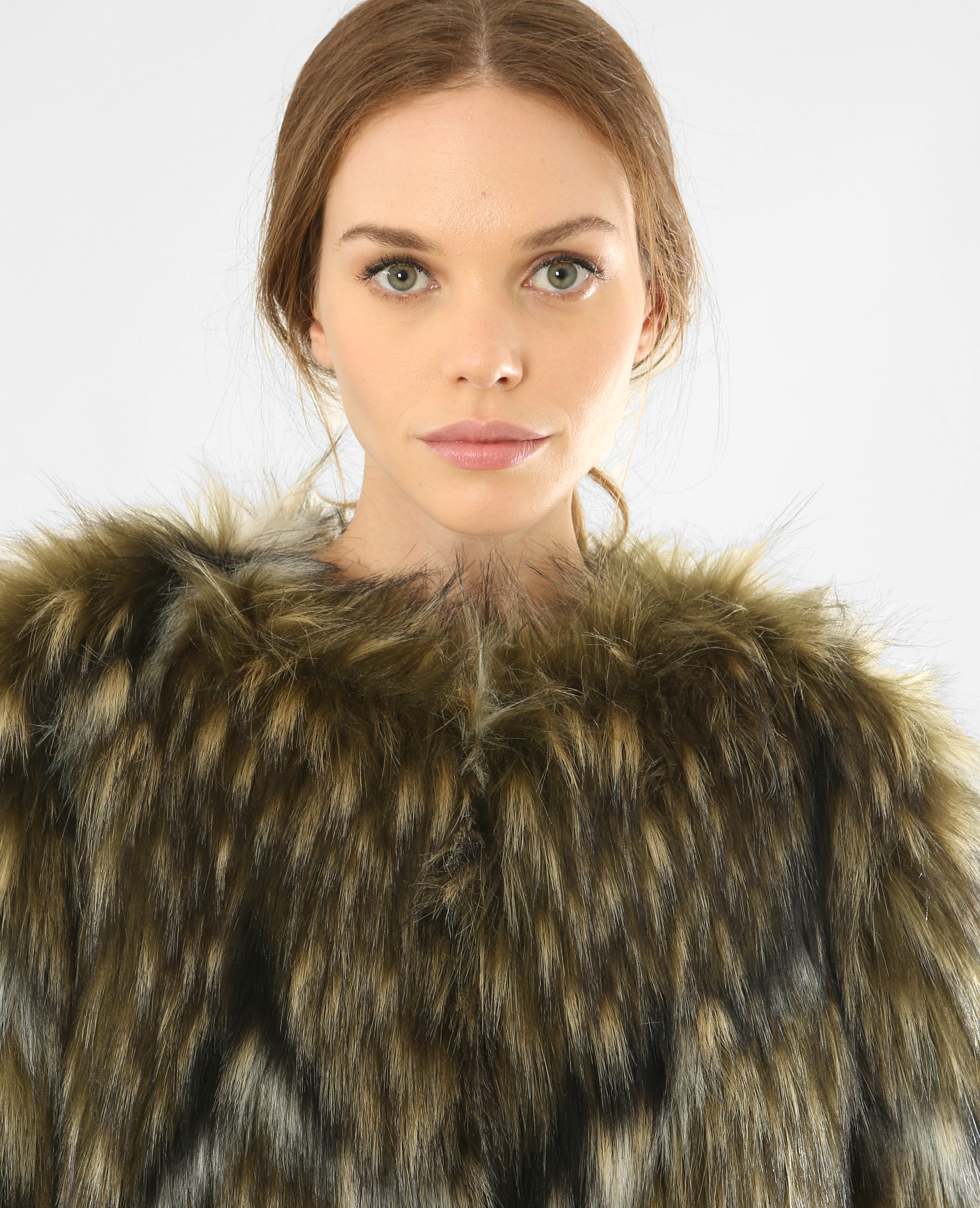 Manteau court en fausse fourrure gris - Pimkie