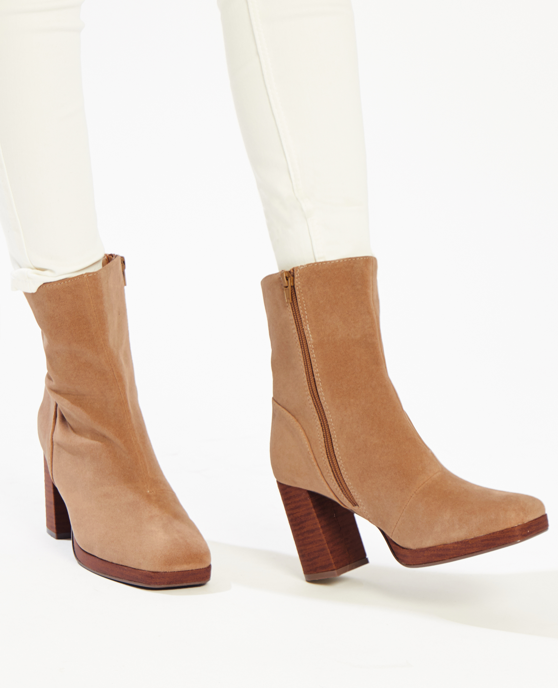Boots hot sale en suedine