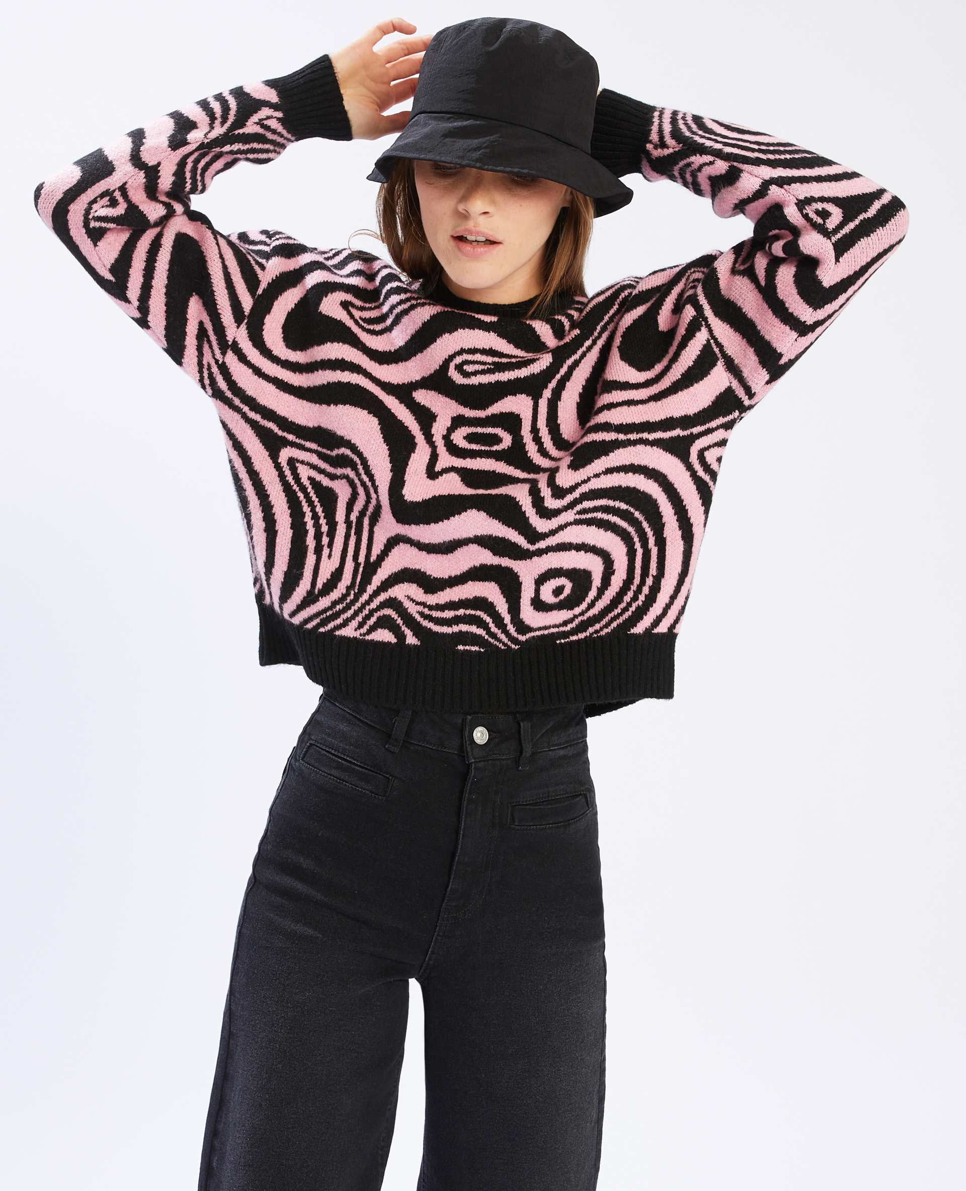 Pull 2025 a motif