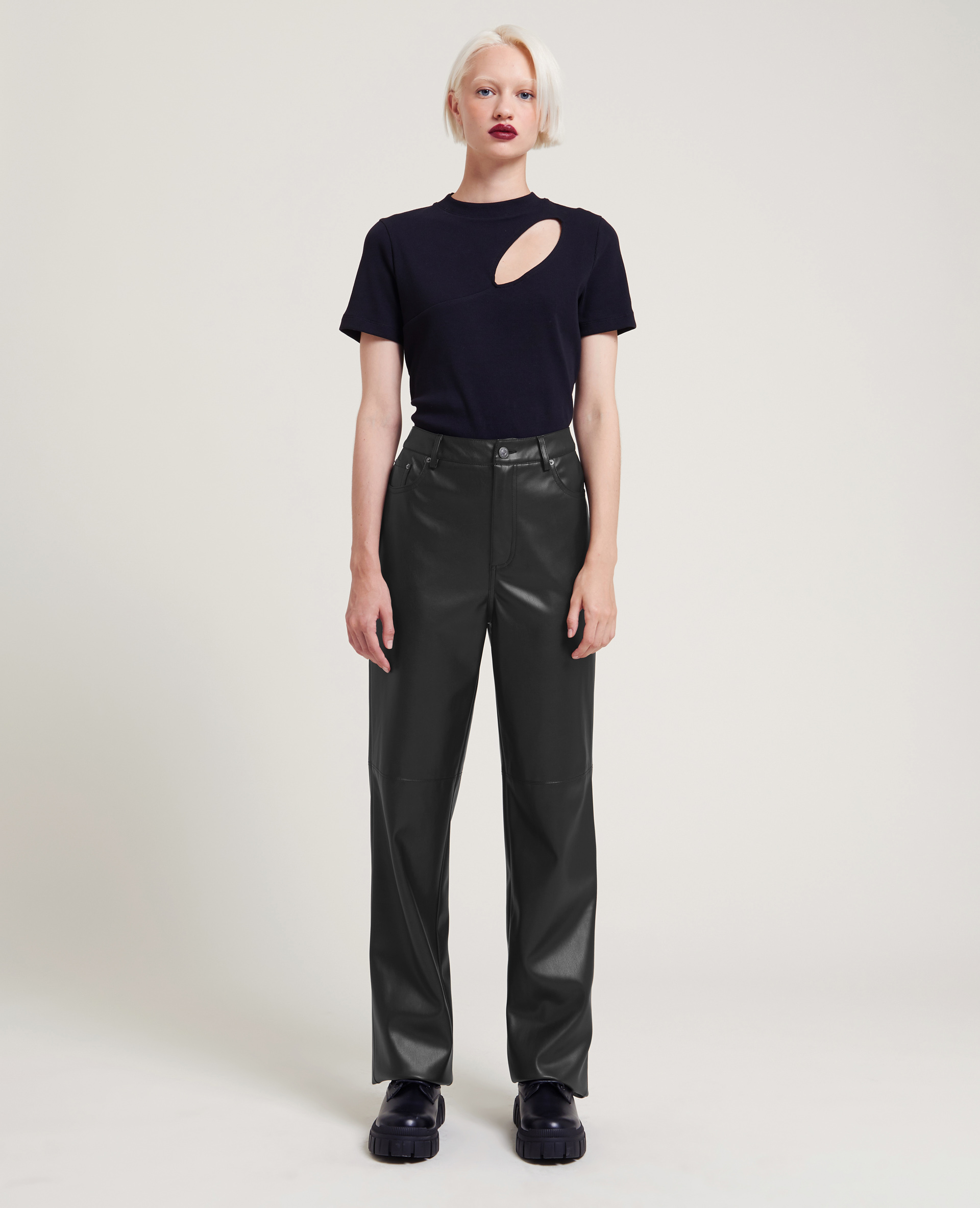 Pantalon droit en simili cuir SMALL noir - Pimkie