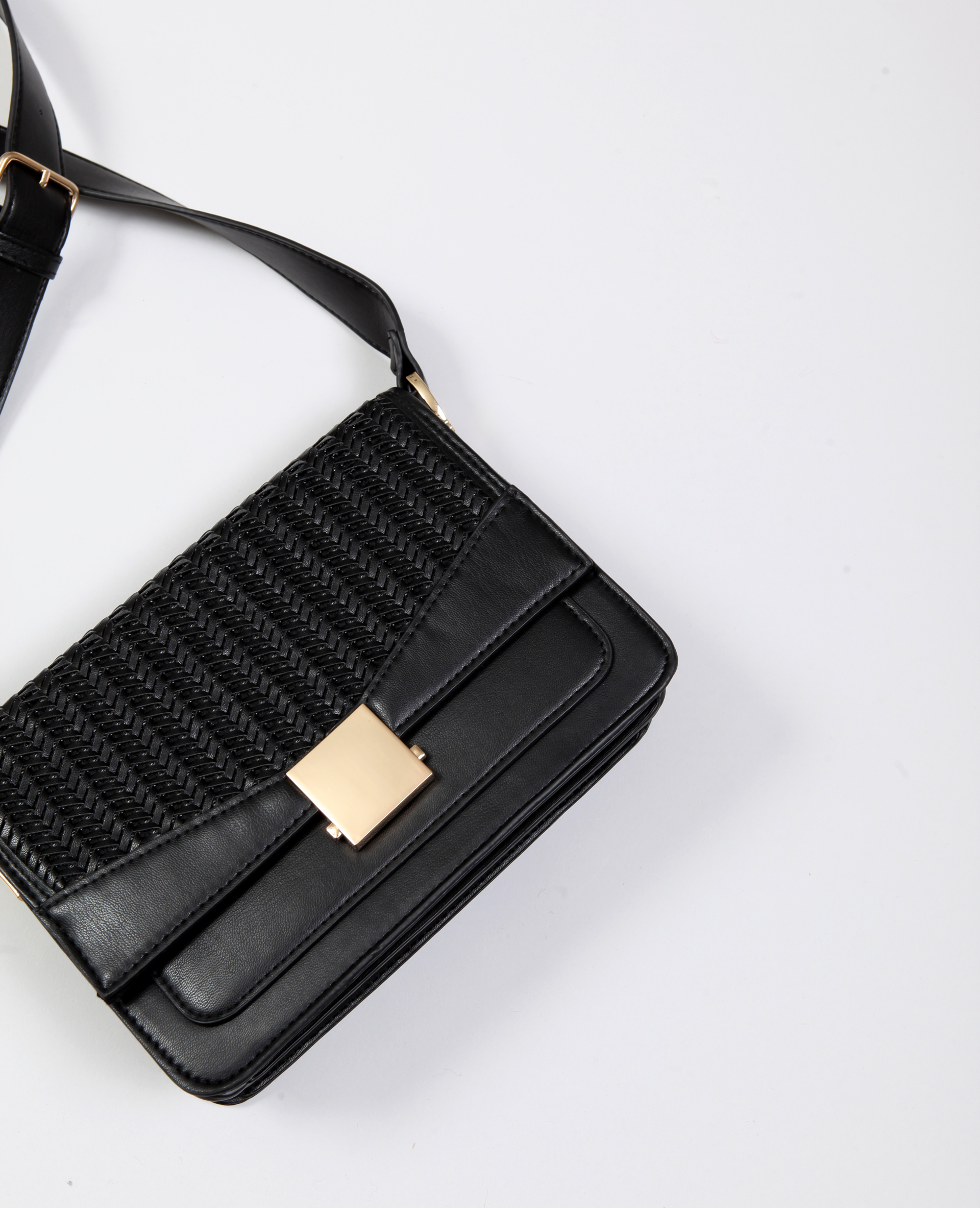 Sac bandoulière hotsell noir pimkie