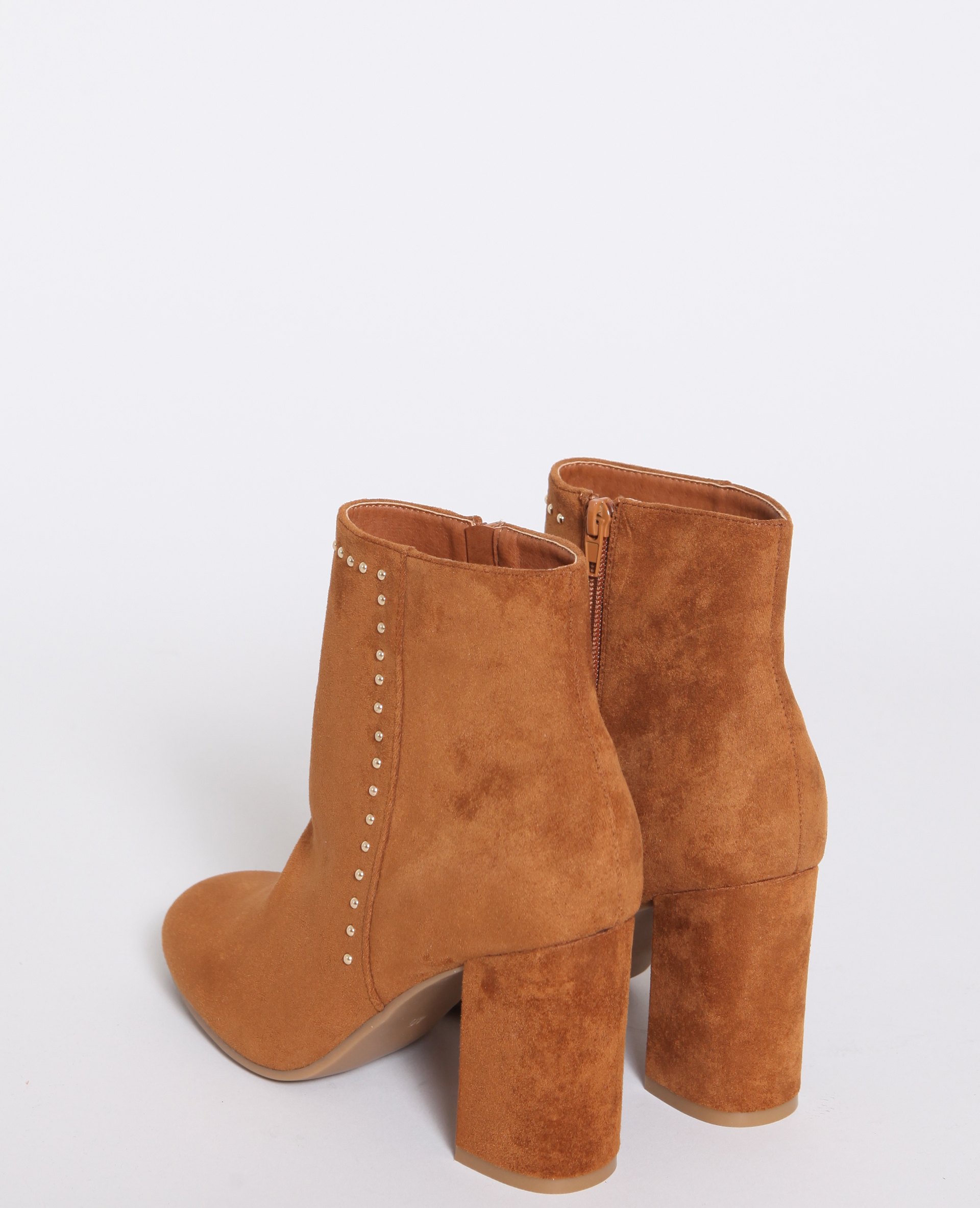 Bottines cloutées marron - Pimkie