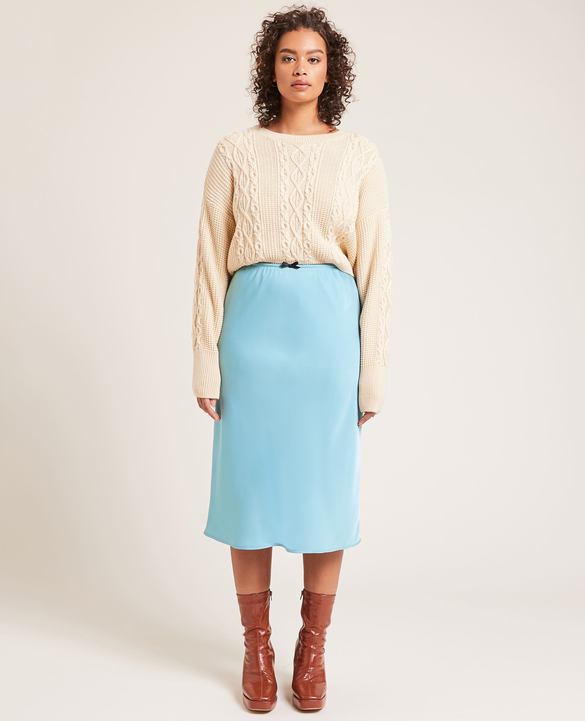 Jupe midi en tissu satiné bleu - Pimkie