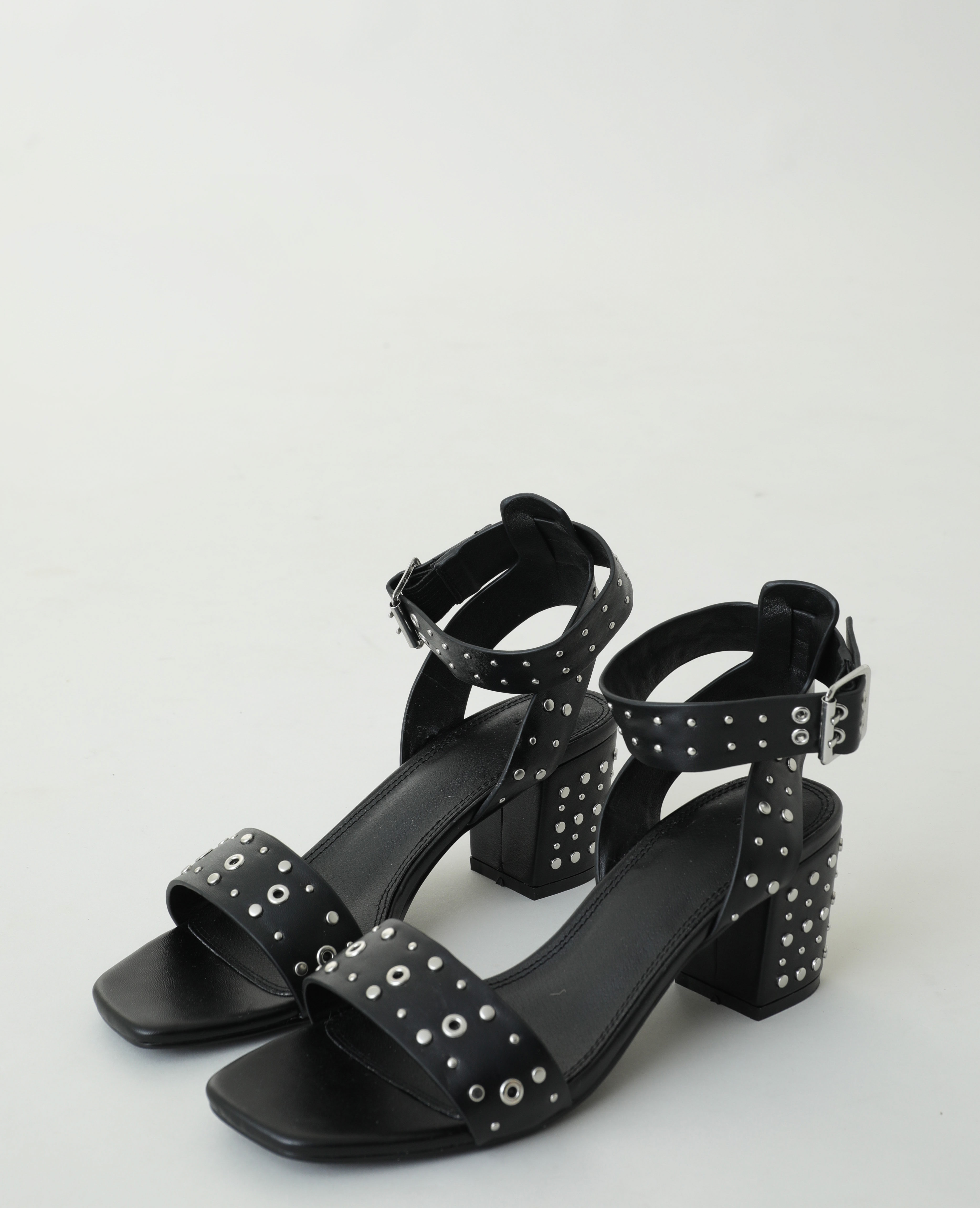 bottines cloutées pimkie