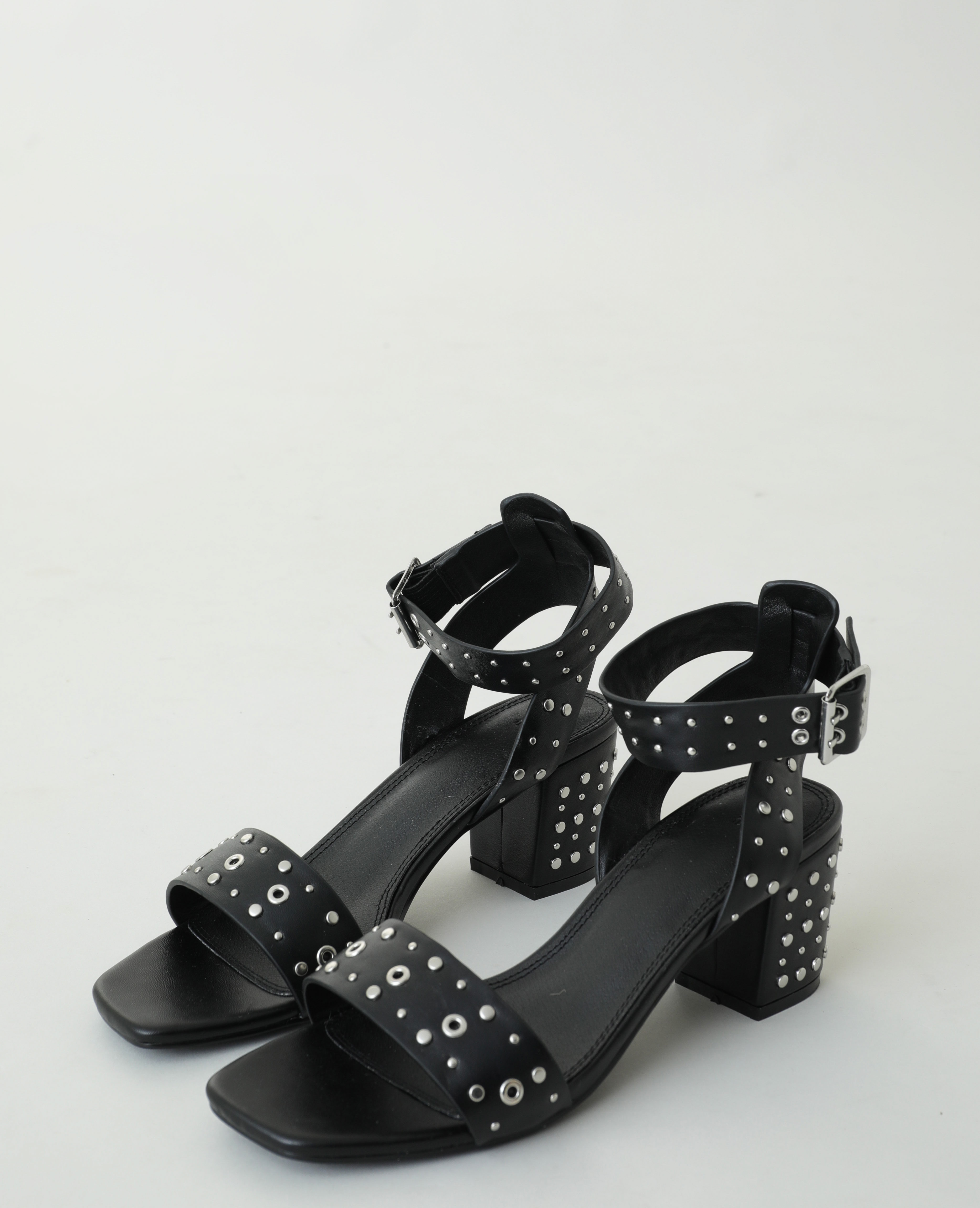 Sandales à talons cloutées noir - Pimkie