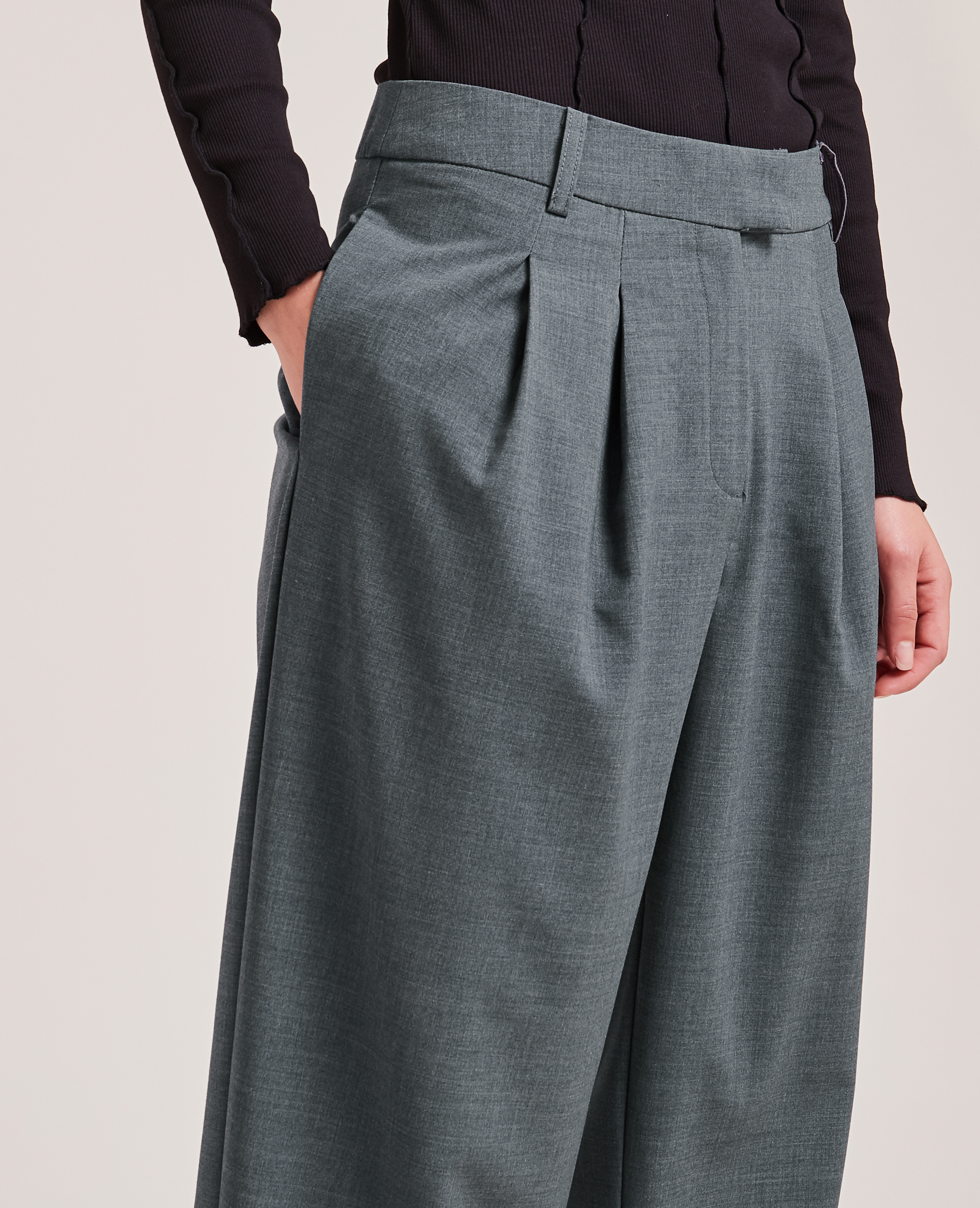 Pantalon large à pinces gris anthracite - Pimkie