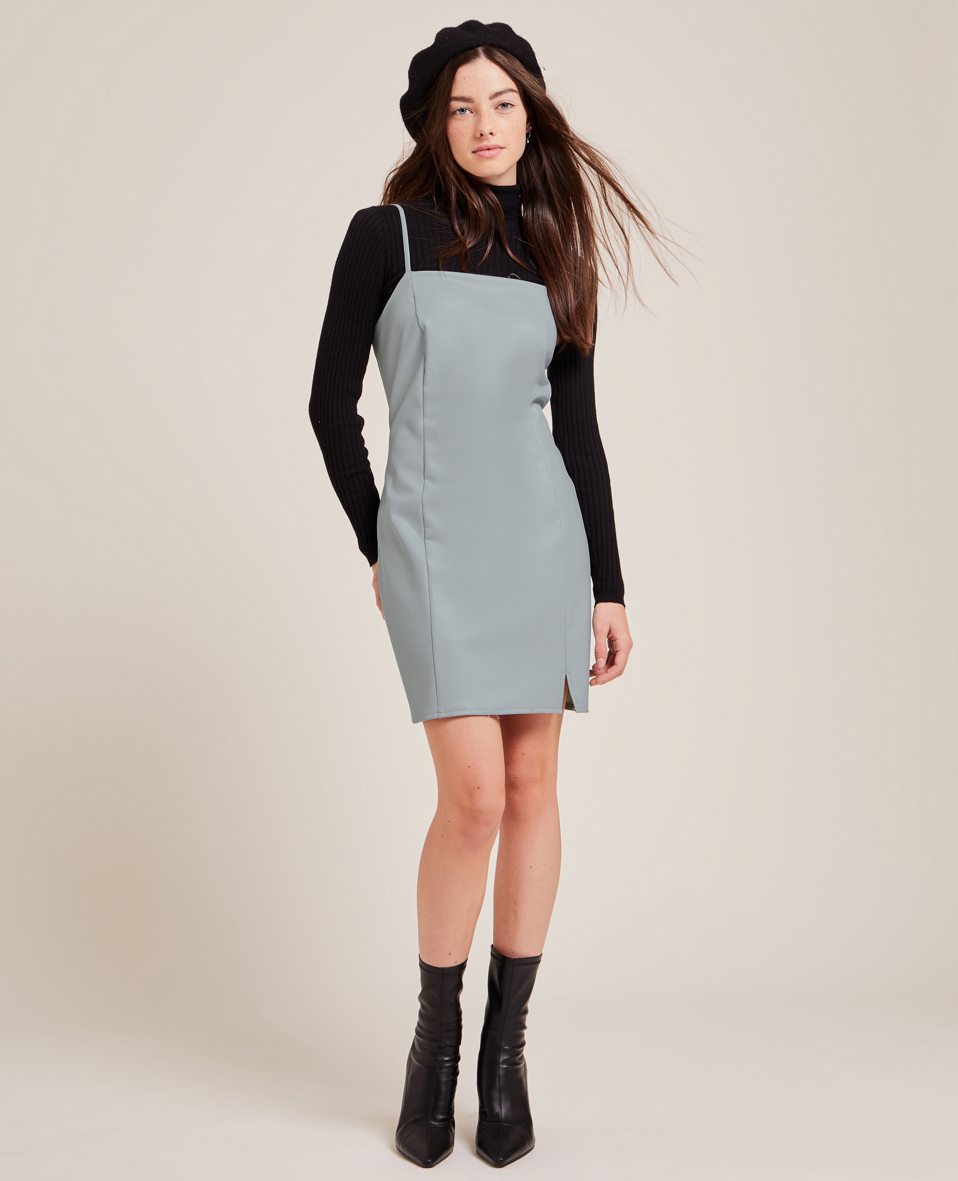 Robe courte en simili Pimkie