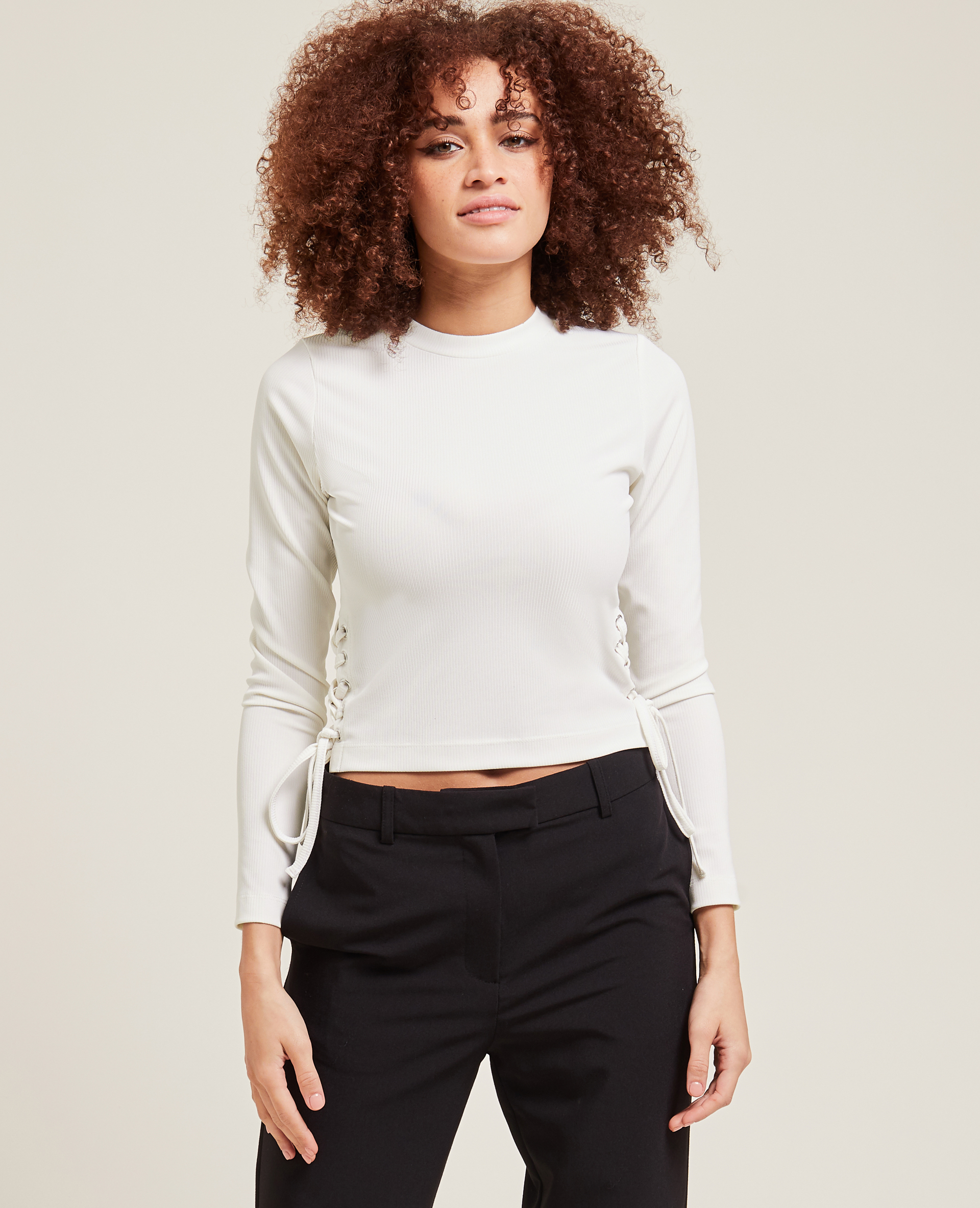 Top maille côtelée avec lacets blanc - Pimkie