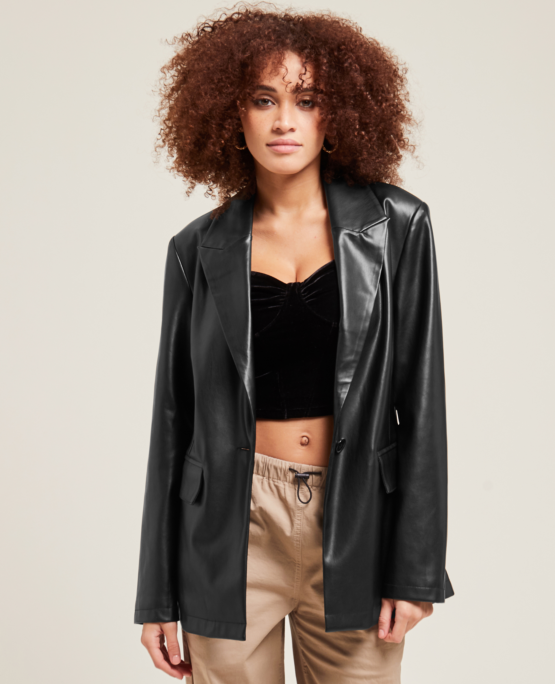 Veste blazer en simili cuir noir - Pimkie