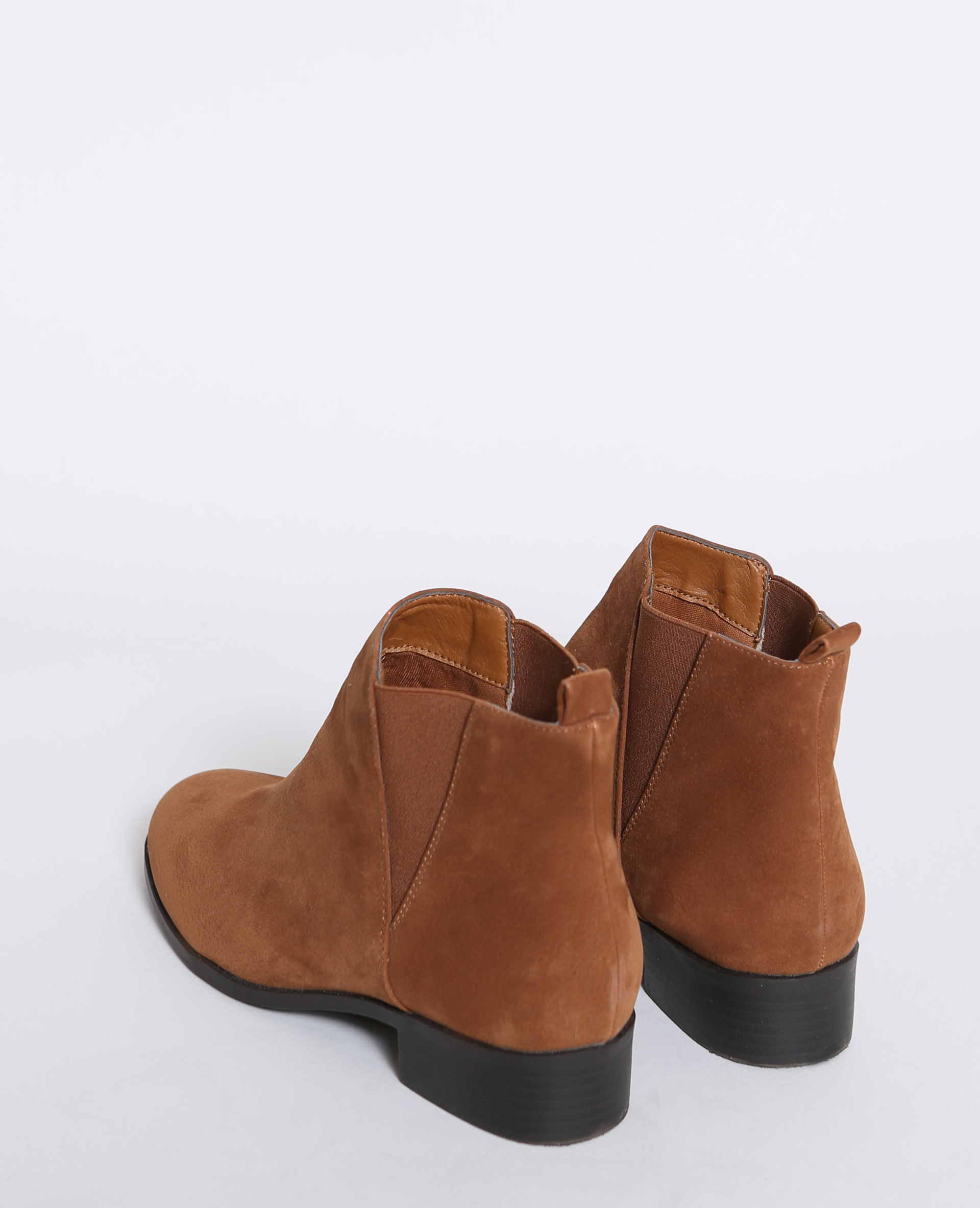 chelsea marron