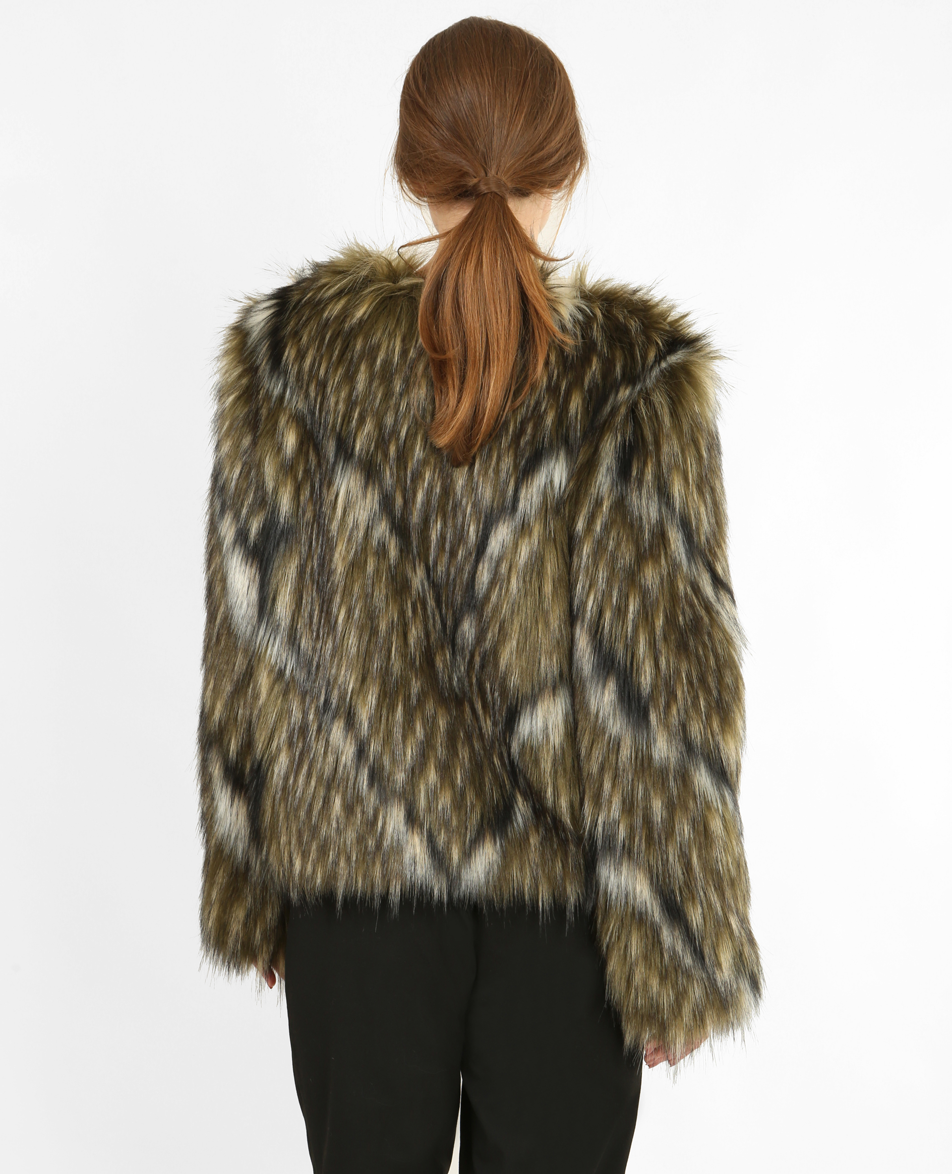 Manteau court en fausse fourrure gris - Pimkie