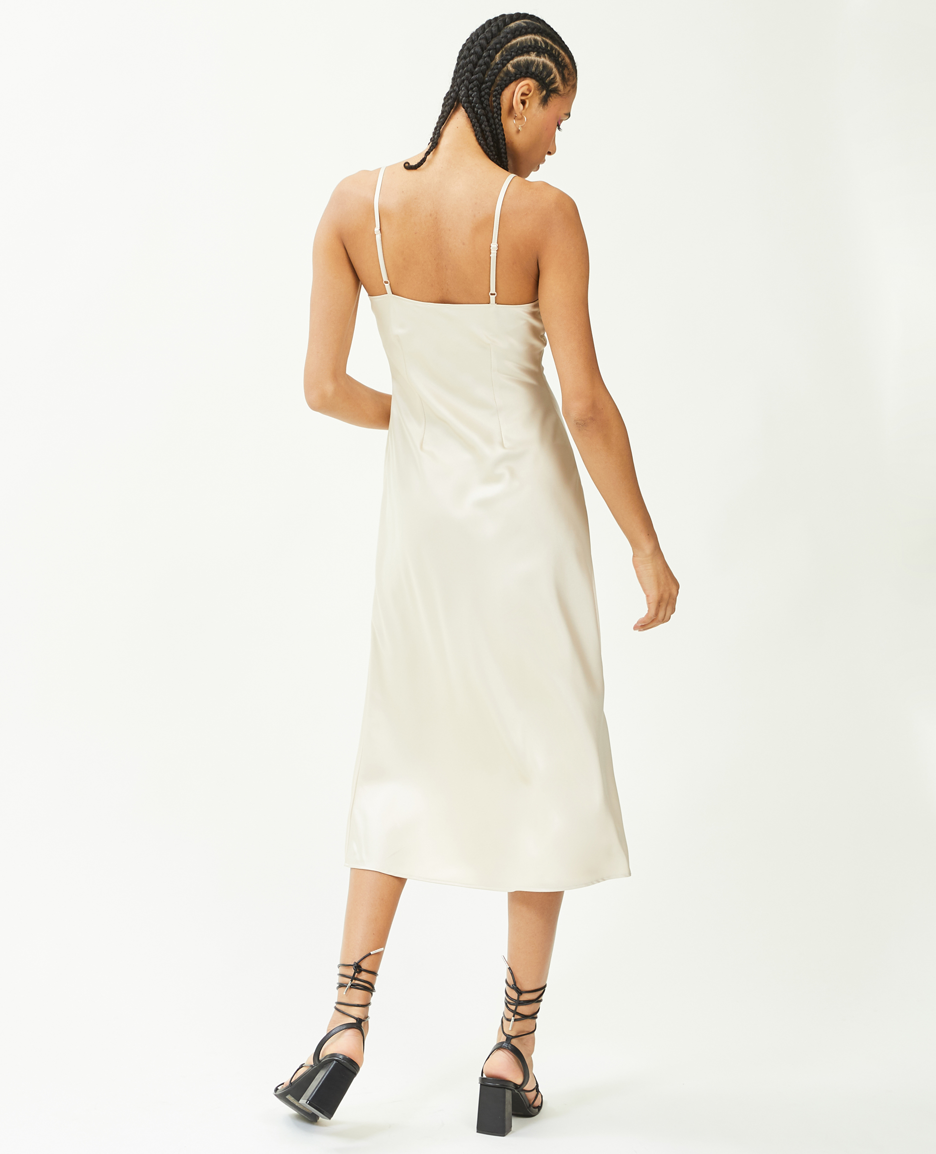 Robe longue satinée écru - Pimkie