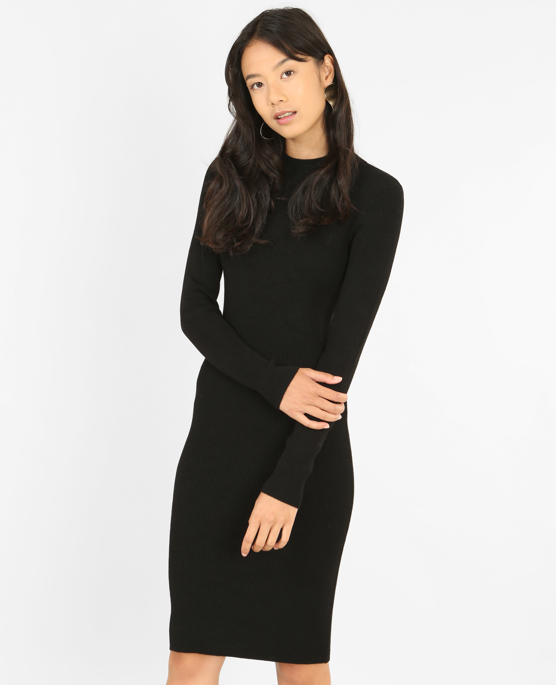 Robe pull Elif noire, Robe moulante