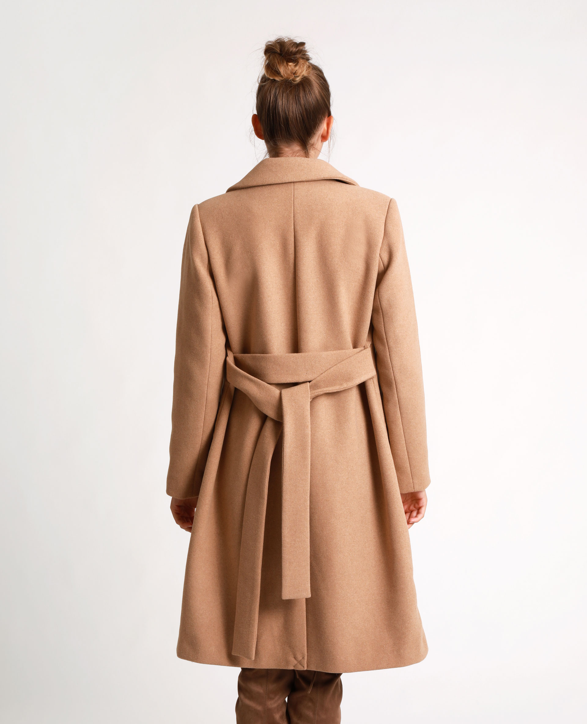 manteau long beige avec ceinture