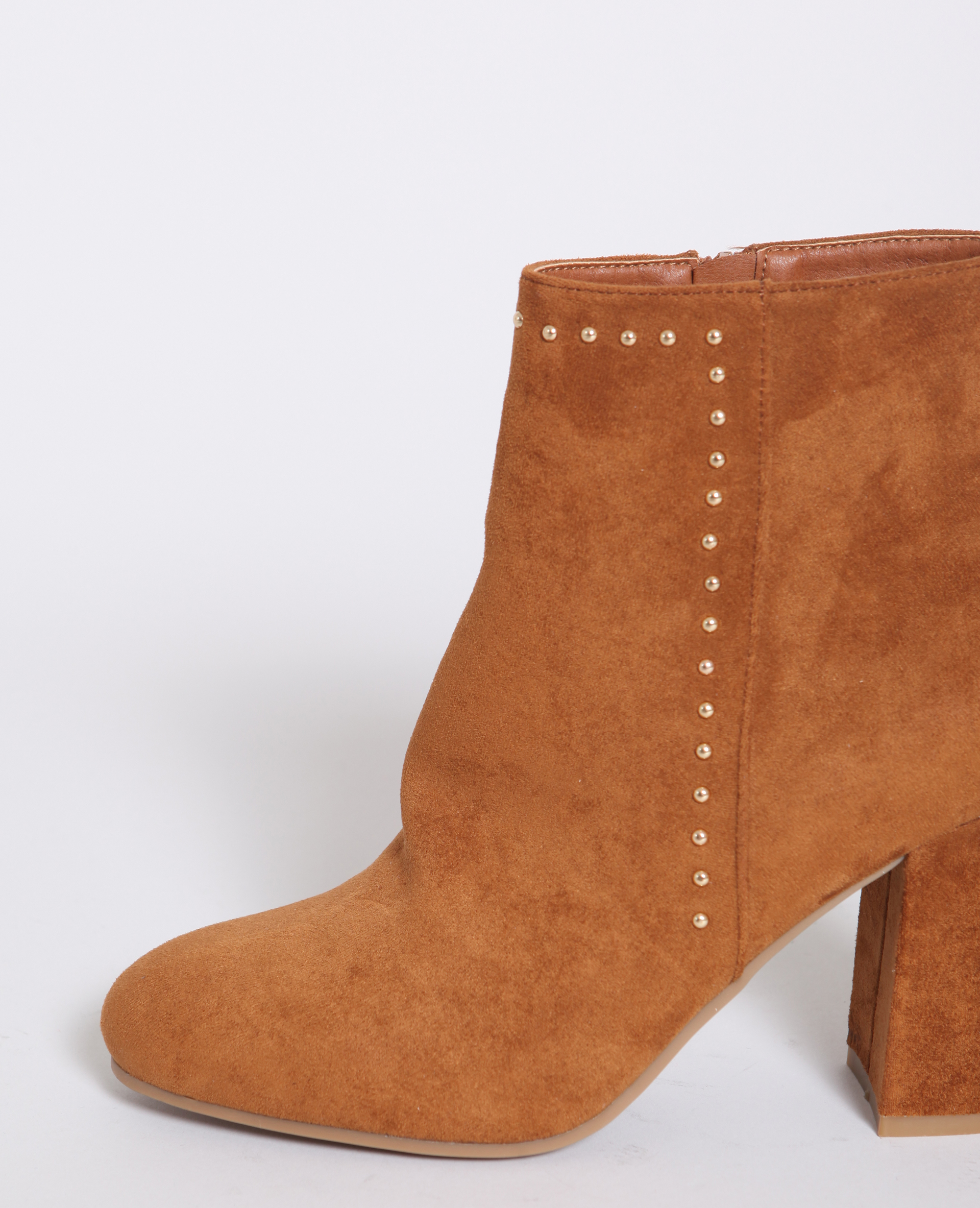 Bottines cloutées marron - Pimkie