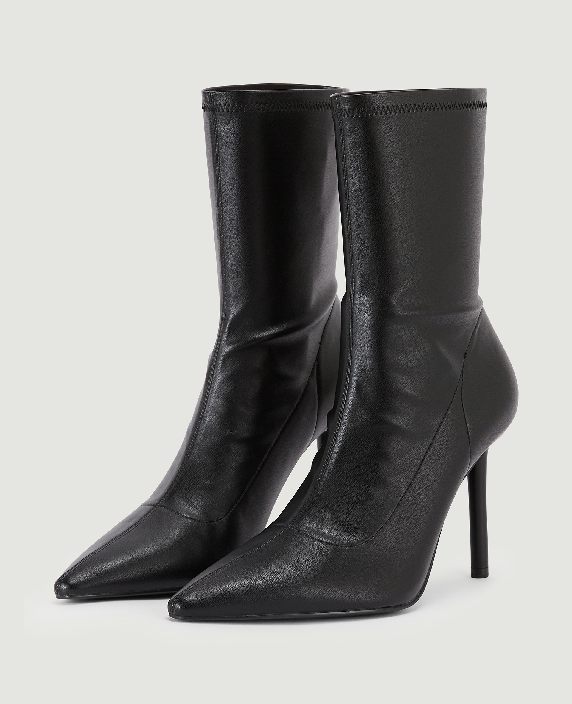 Bottes courtes bouts pointus noir - Pimkie