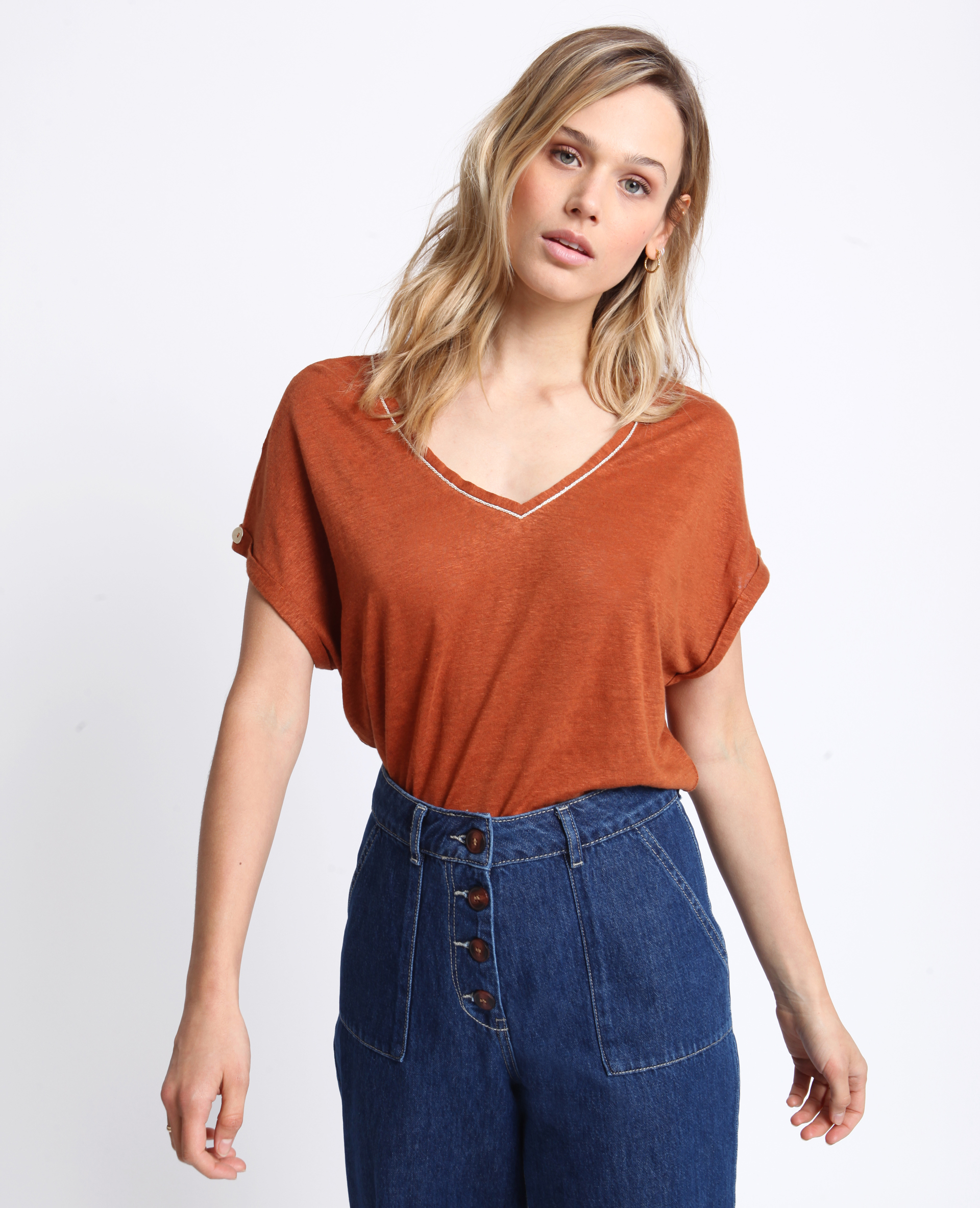 T-shirt col V rouille - Pimkie