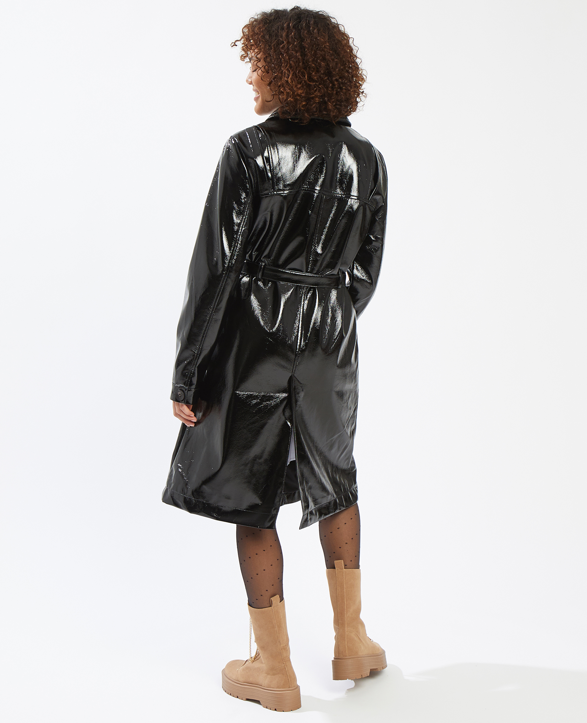 Trench ceinturé en vinyle noir - Pimkie